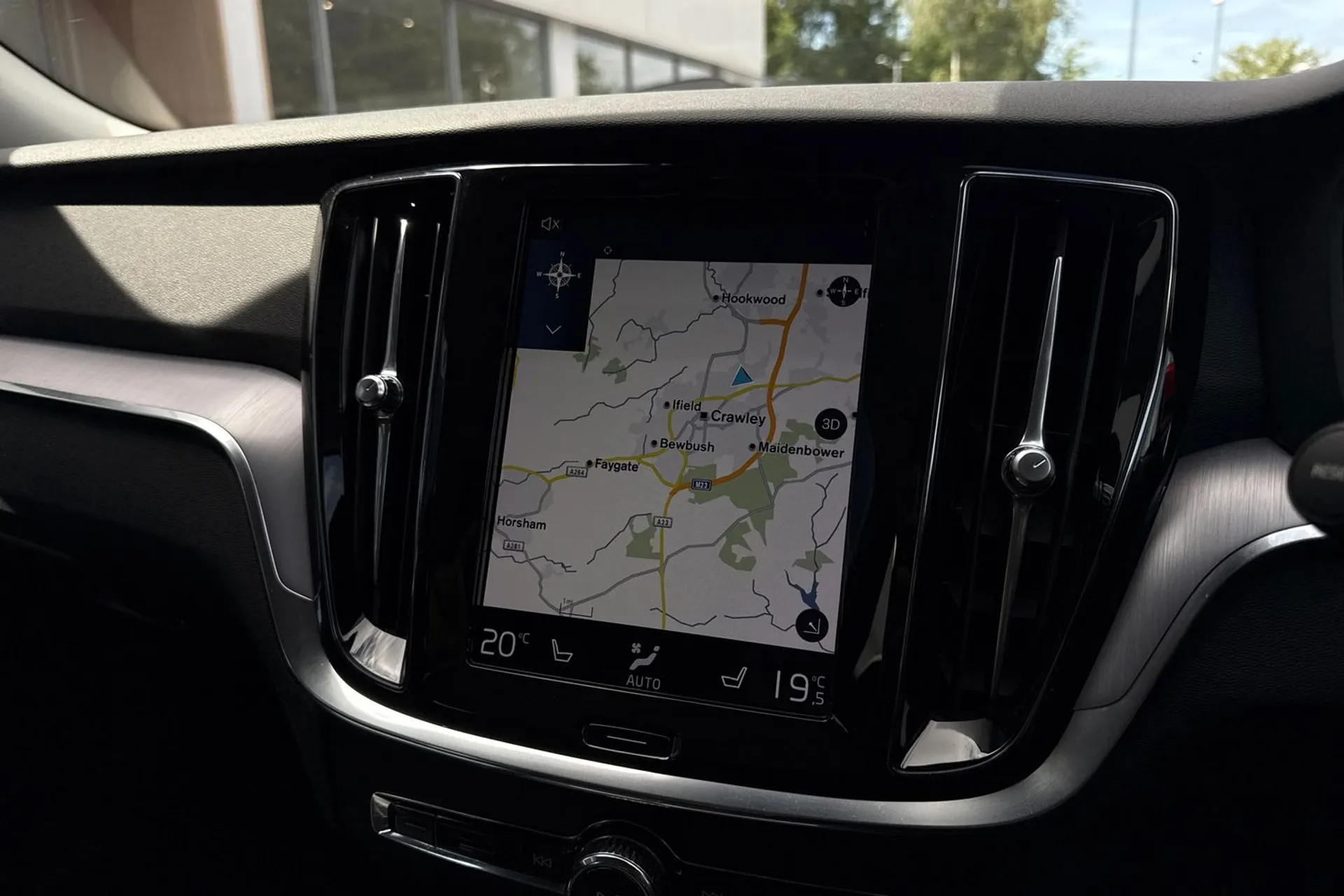 Volvo V60 thumbnail image number 5