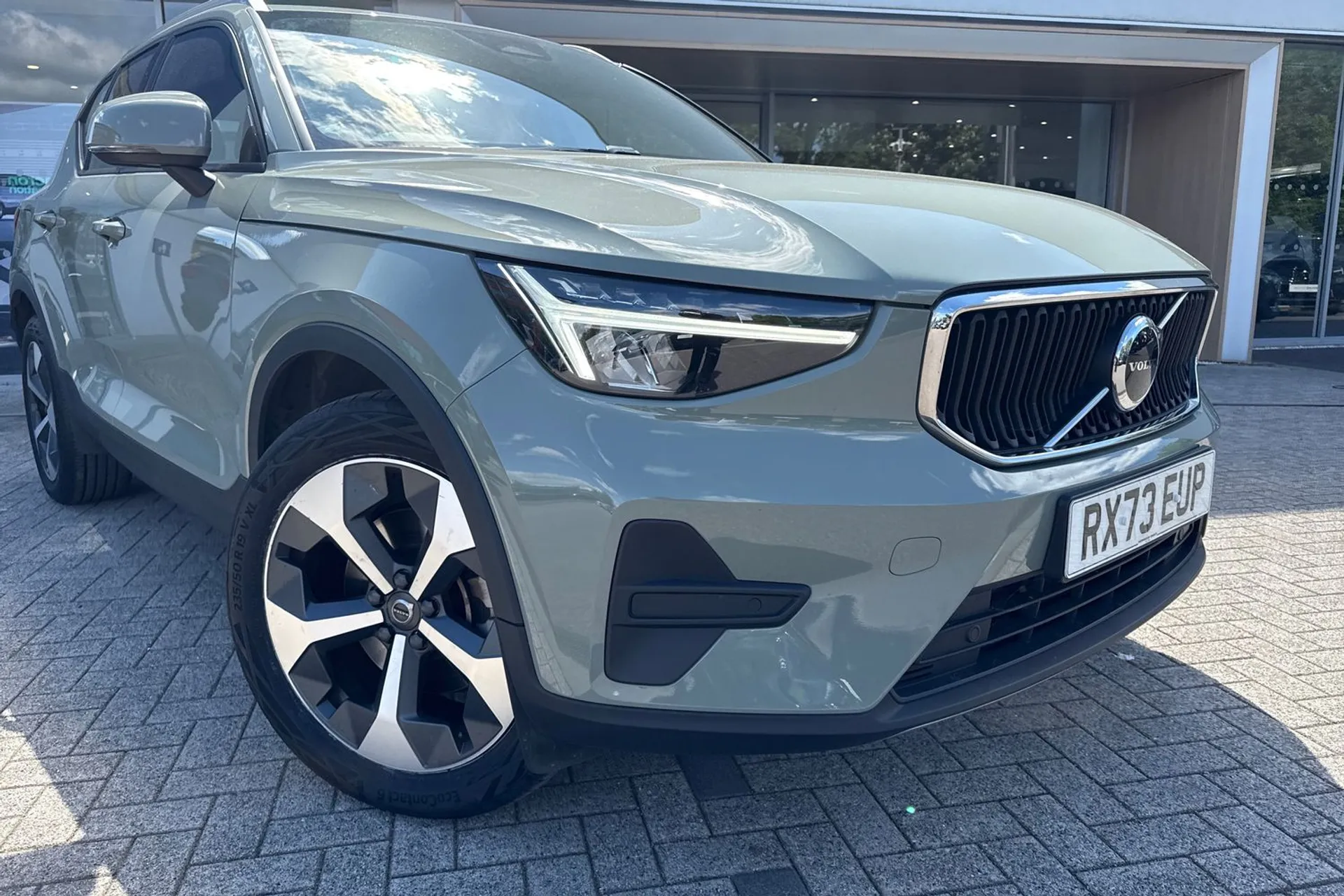 Volvo XC40 thumbnail image number 7