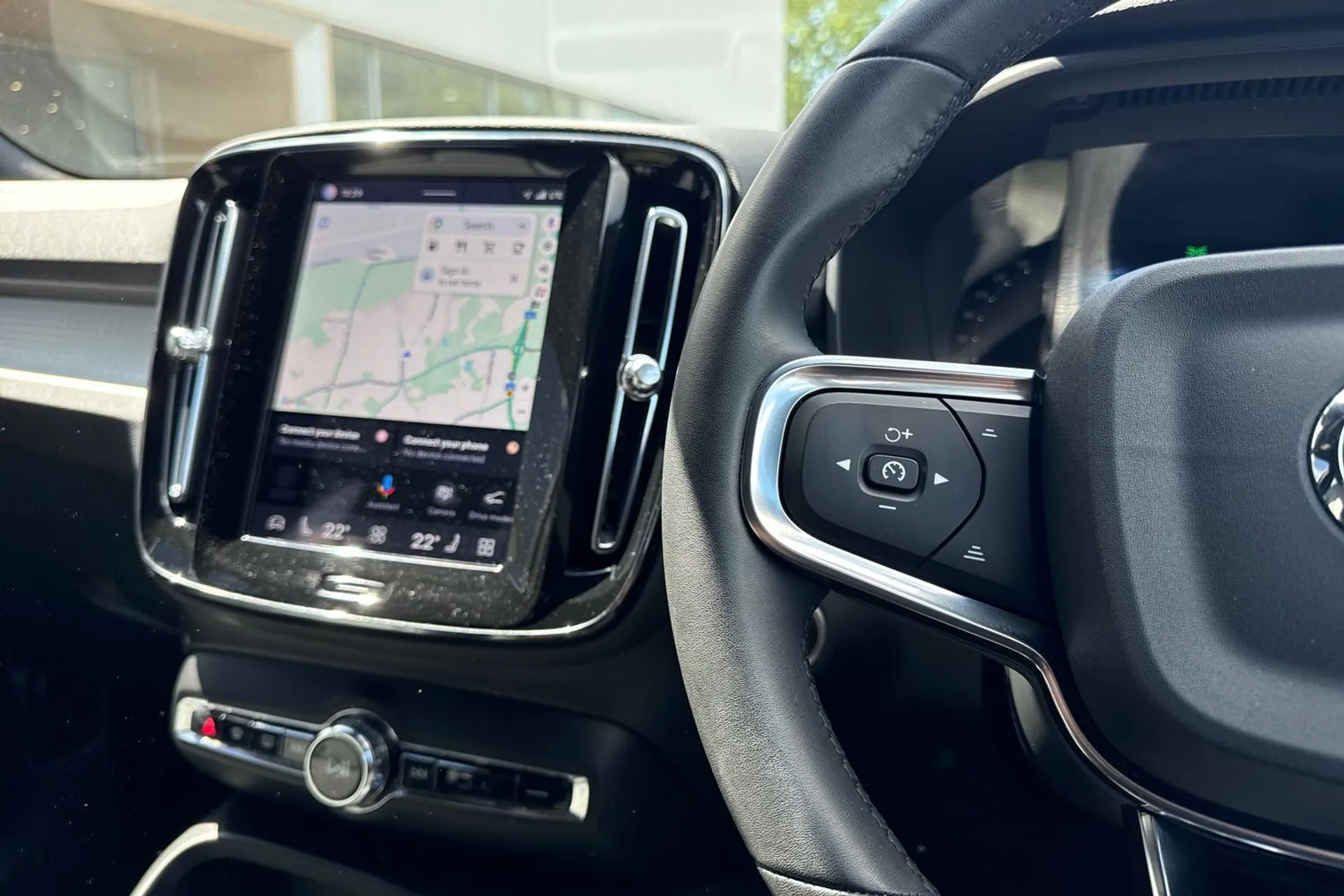 Volvo XC40 thumbnail image number 36