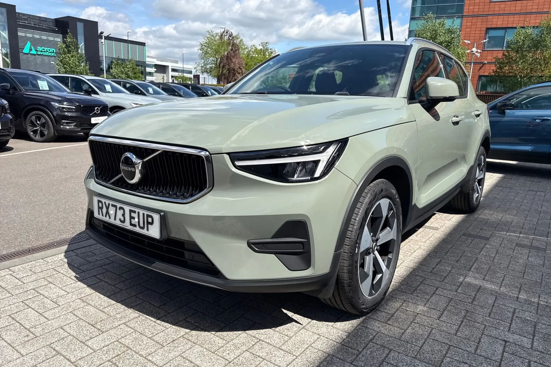 Volvo XC40 thumbnail image number 12