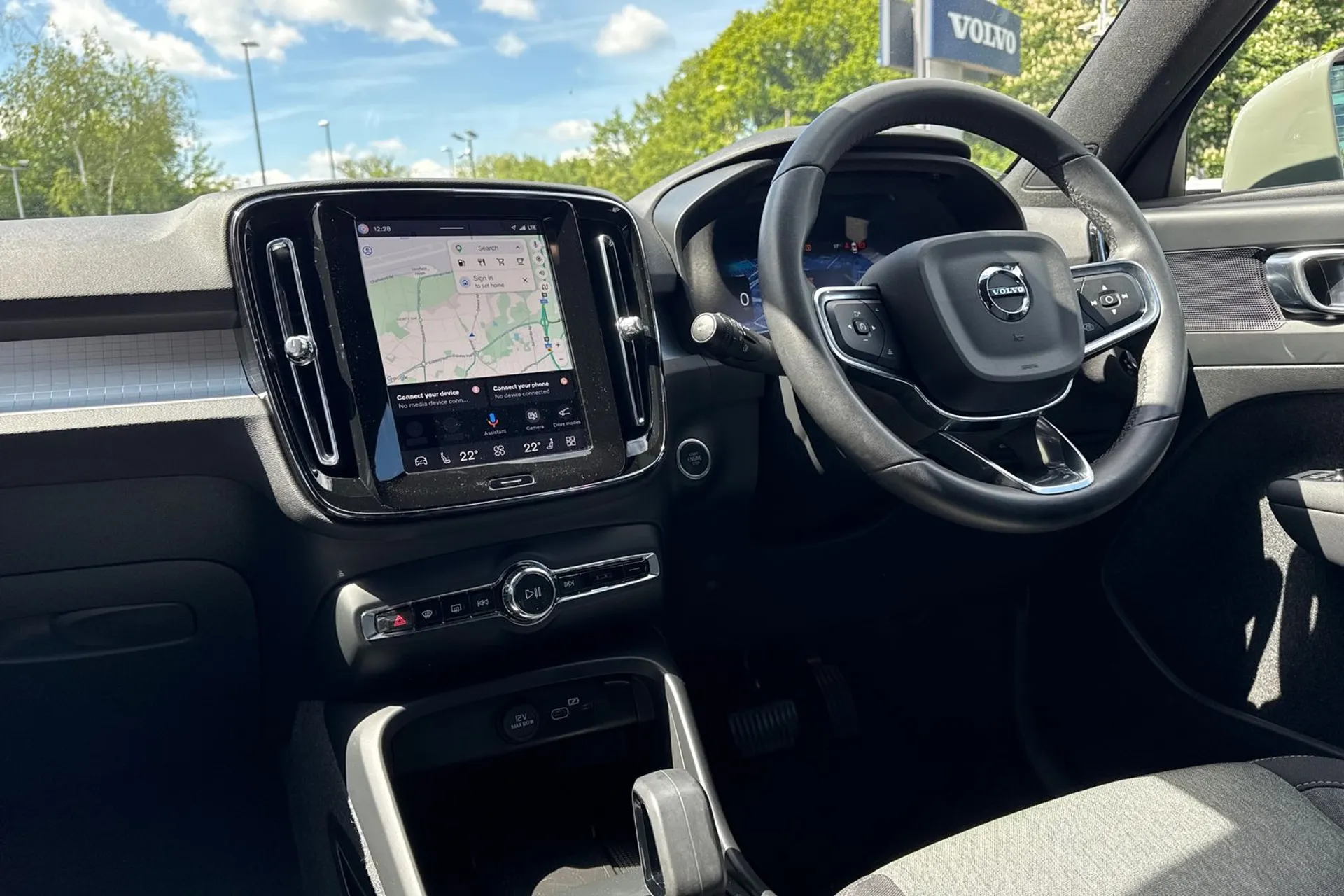 Volvo XC40 thumbnail image number 35