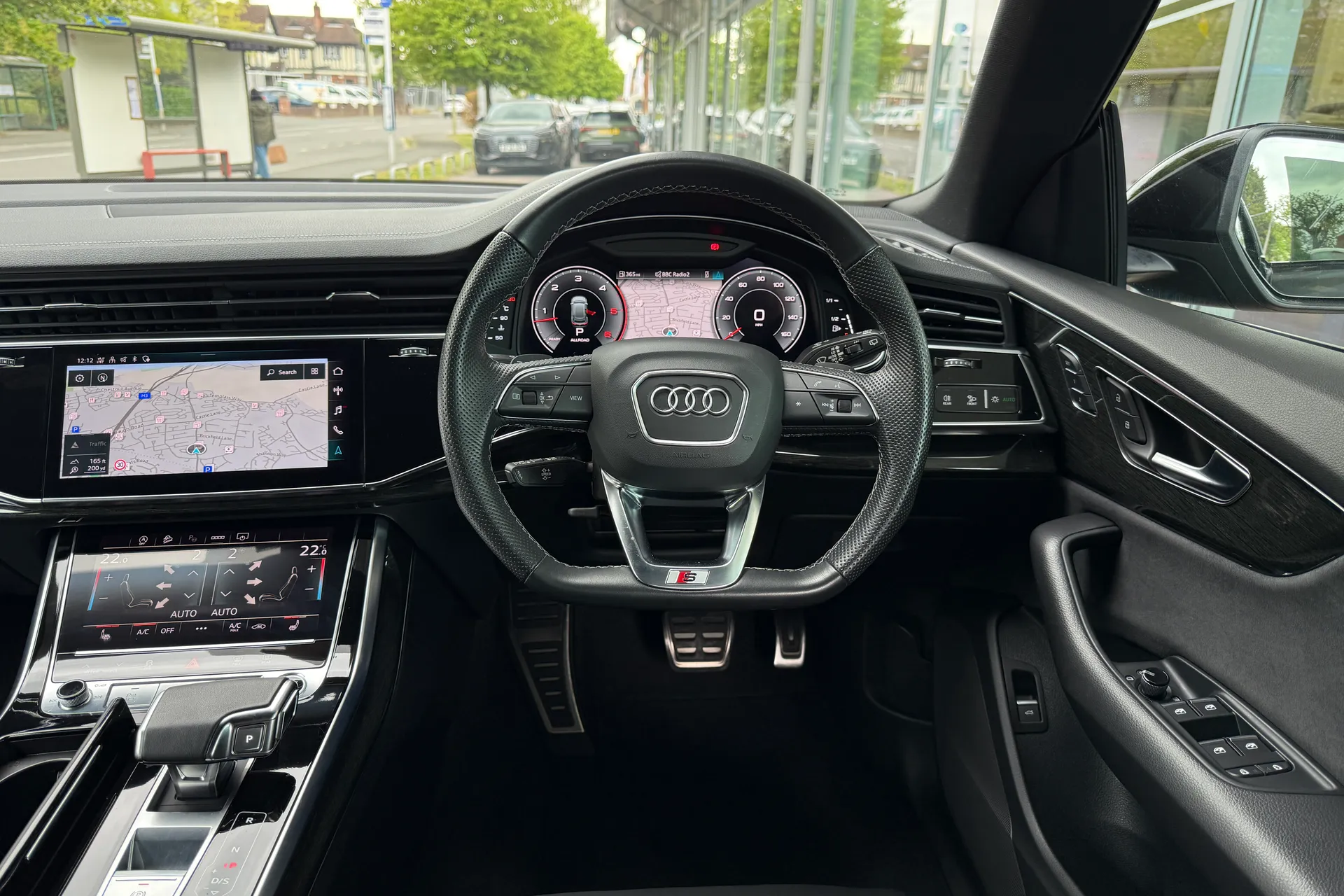 Audi Q8 thumbnail image number 43