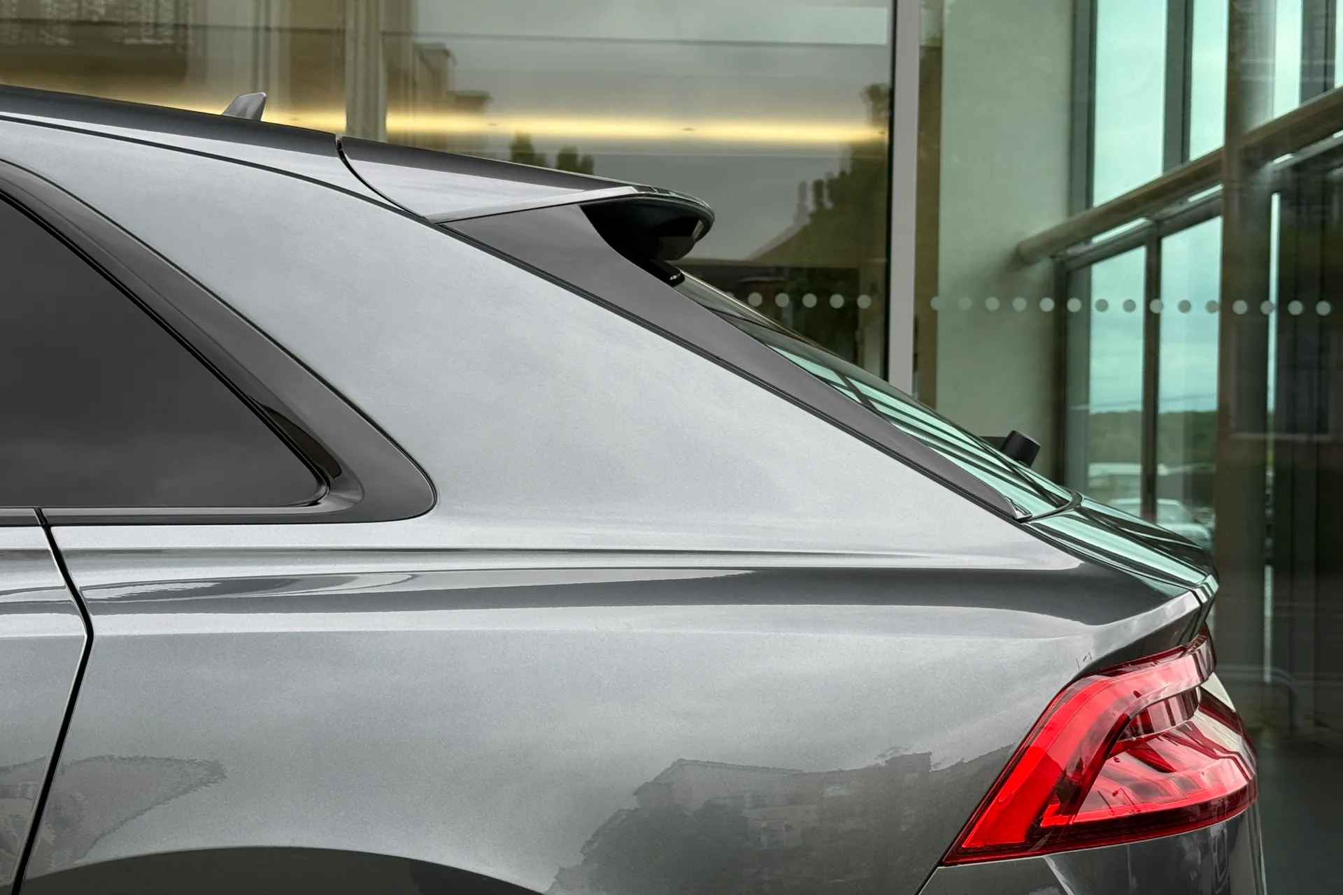 Audi Q8 thumbnail image number 51