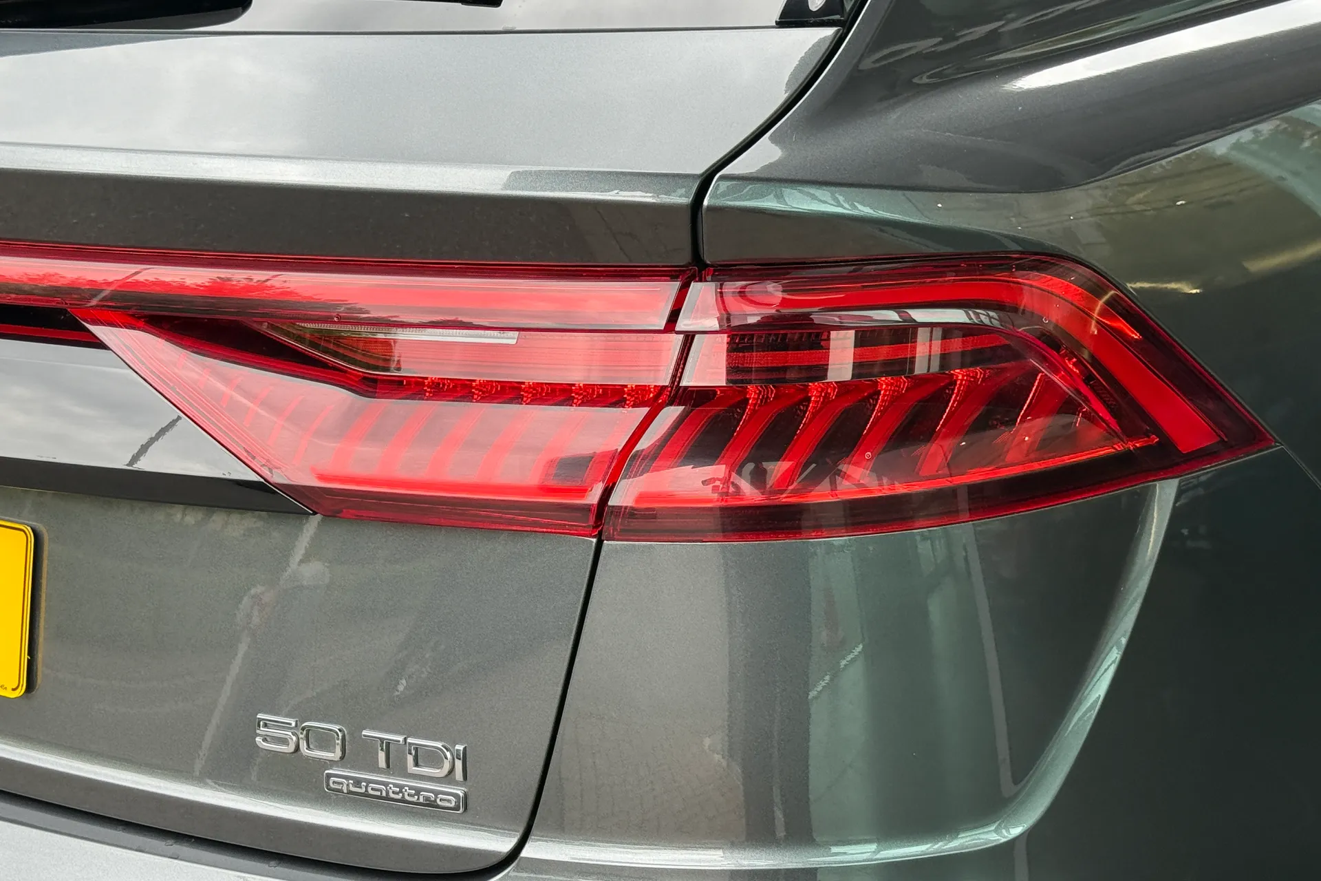 Audi Q8 thumbnail image number 47