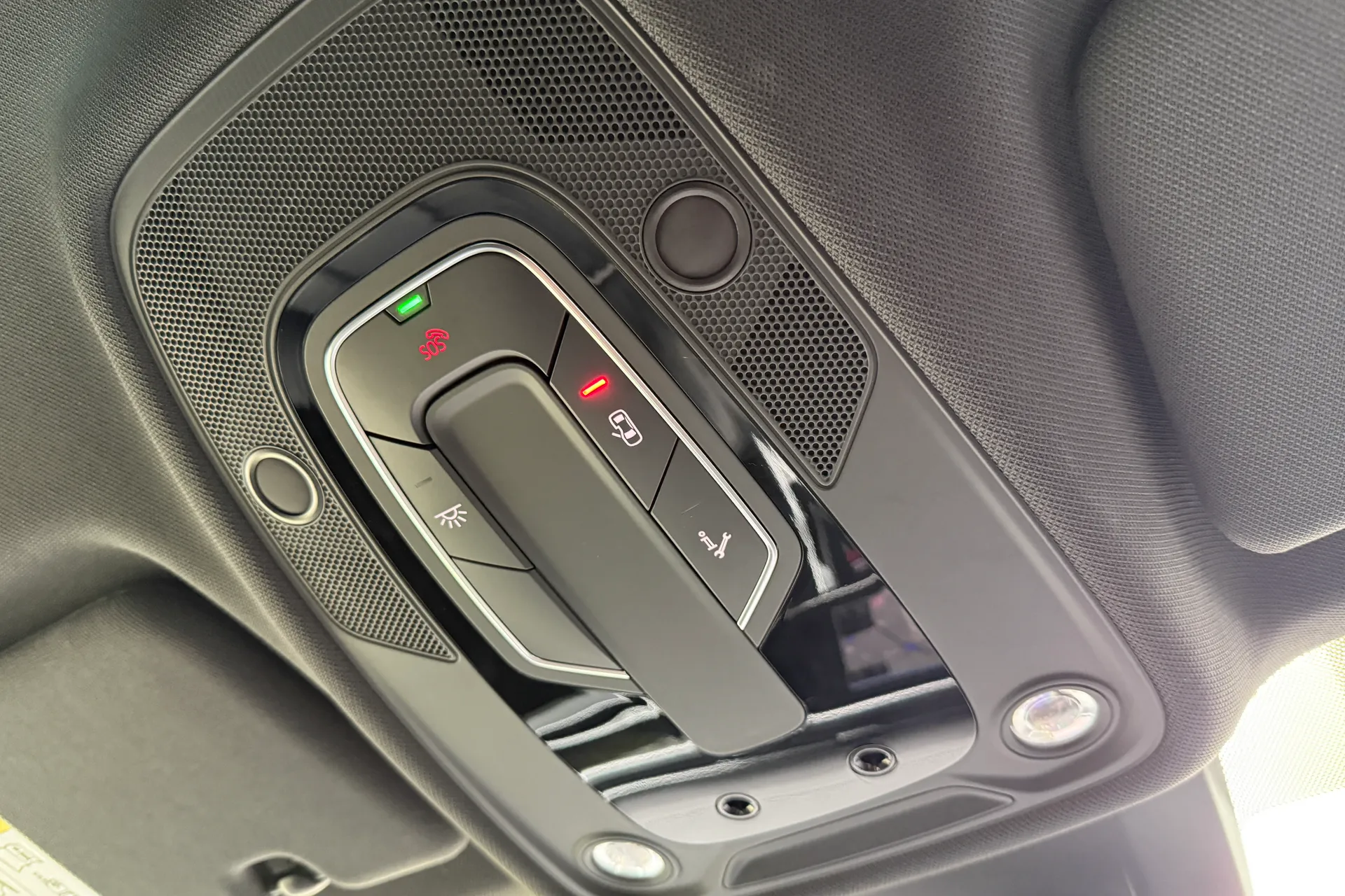 Audi Q8 thumbnail image number 33
