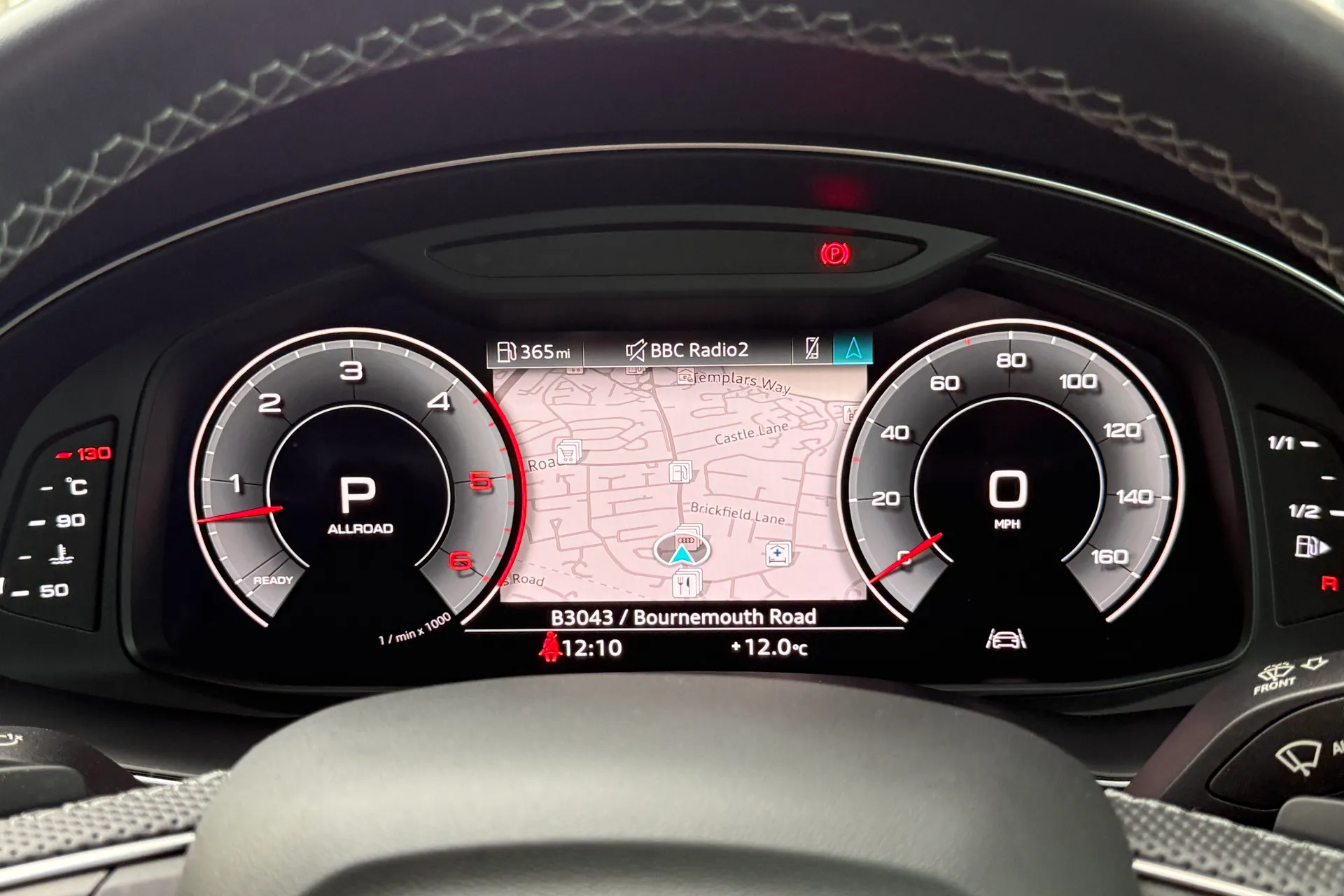 Audi Q8 thumbnail image number 14