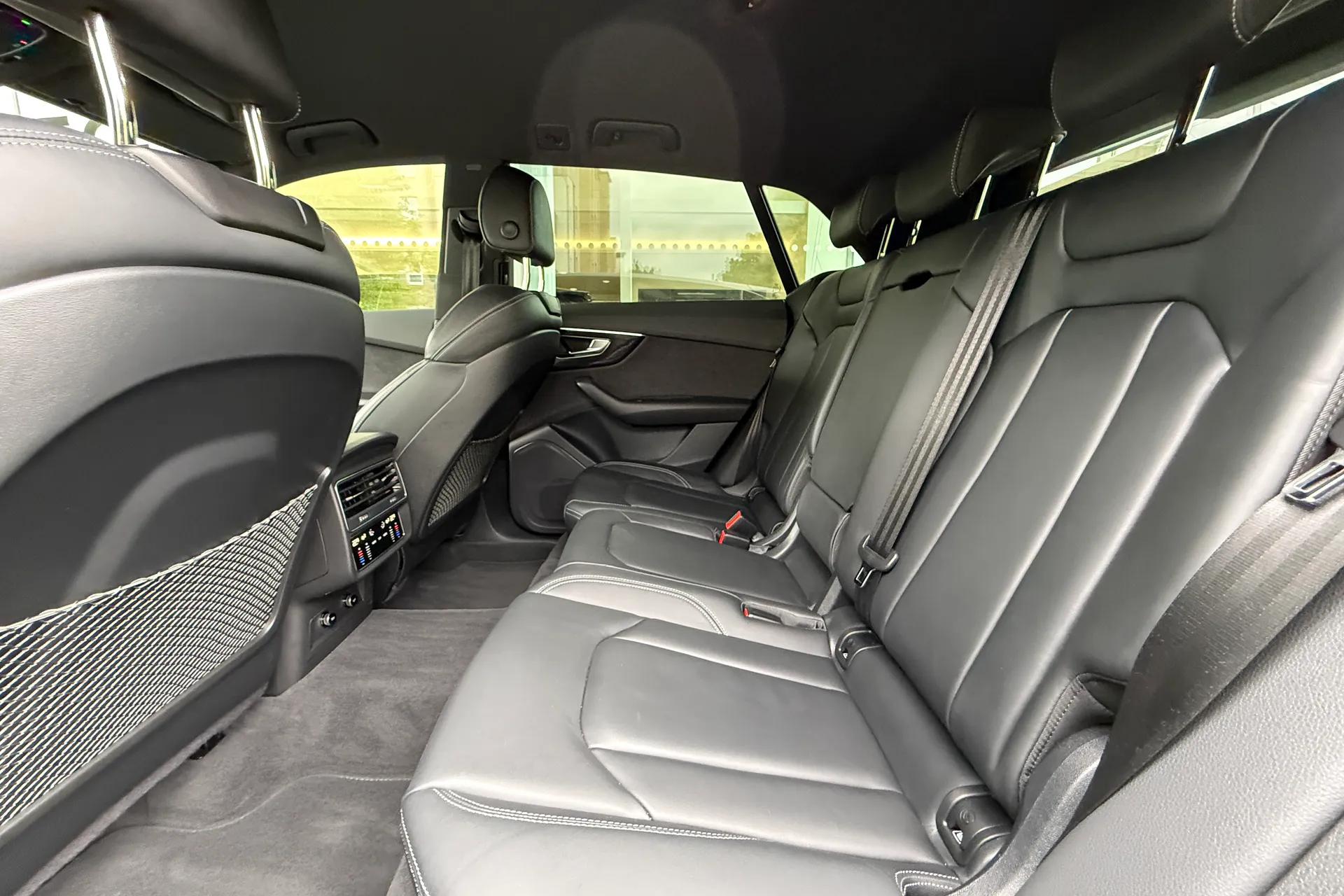 Audi Q8 thumbnail image number 53