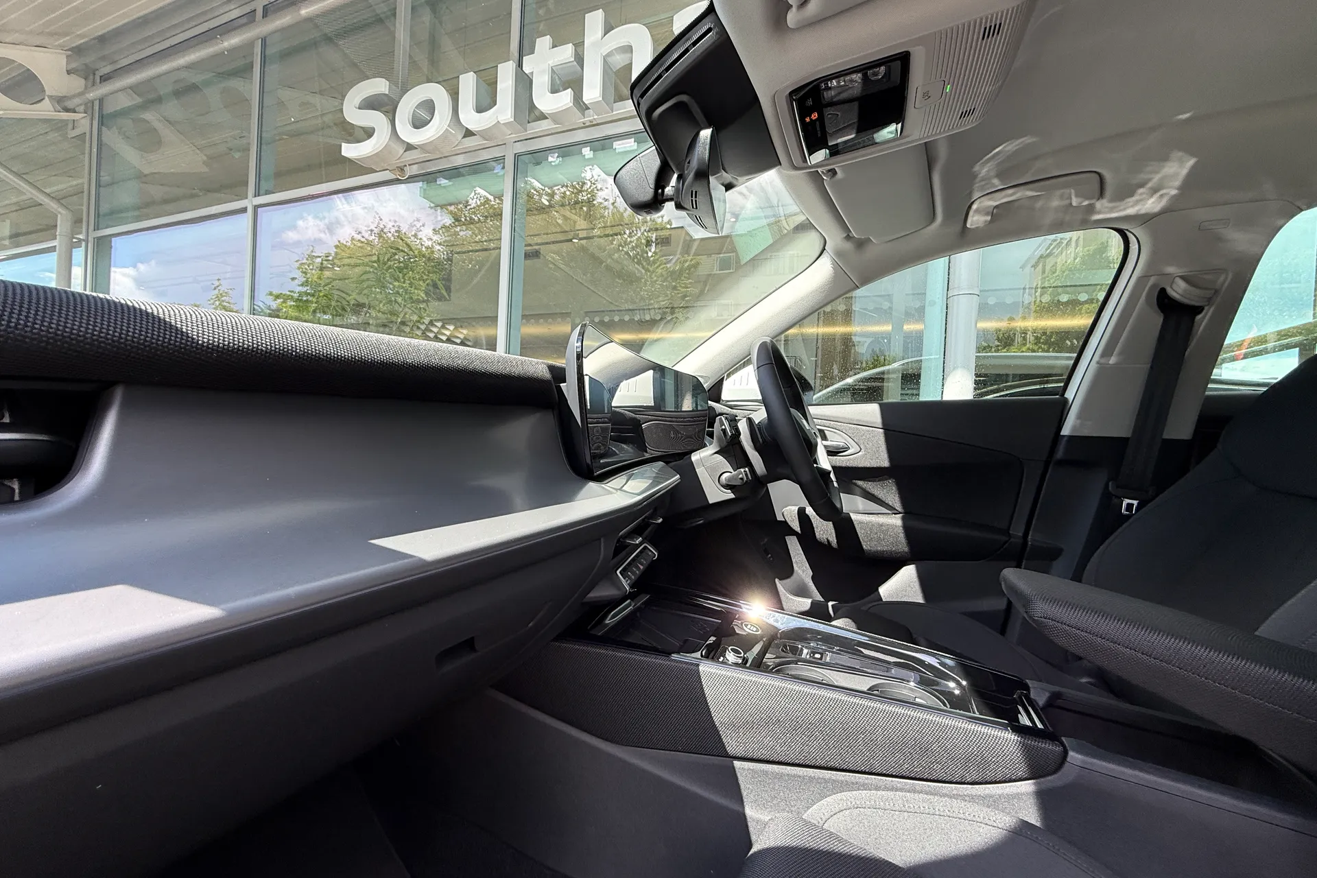 Audi Q3 thumbnail image number 9