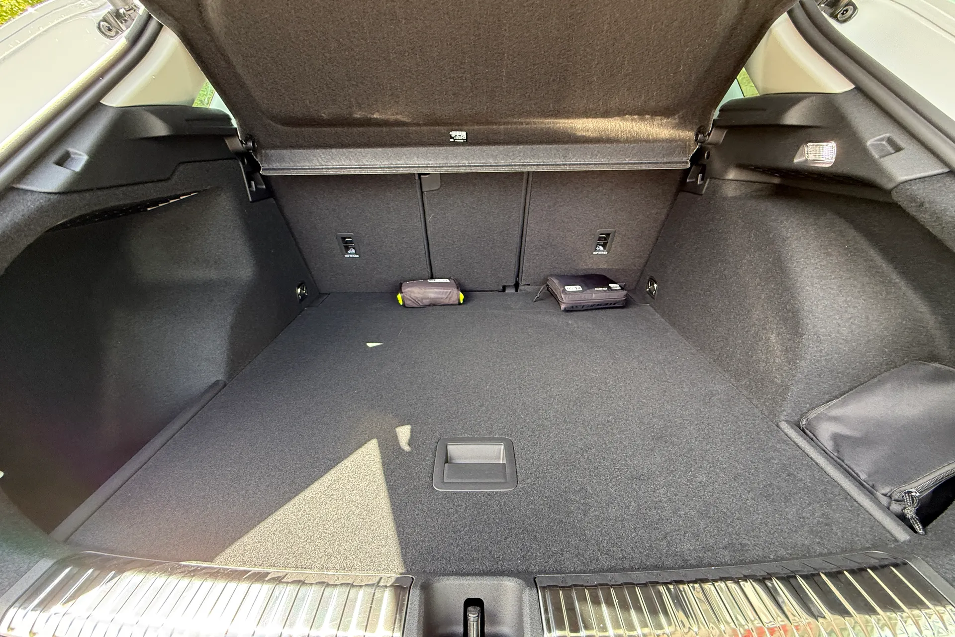 Audi Q3 thumbnail image number 43