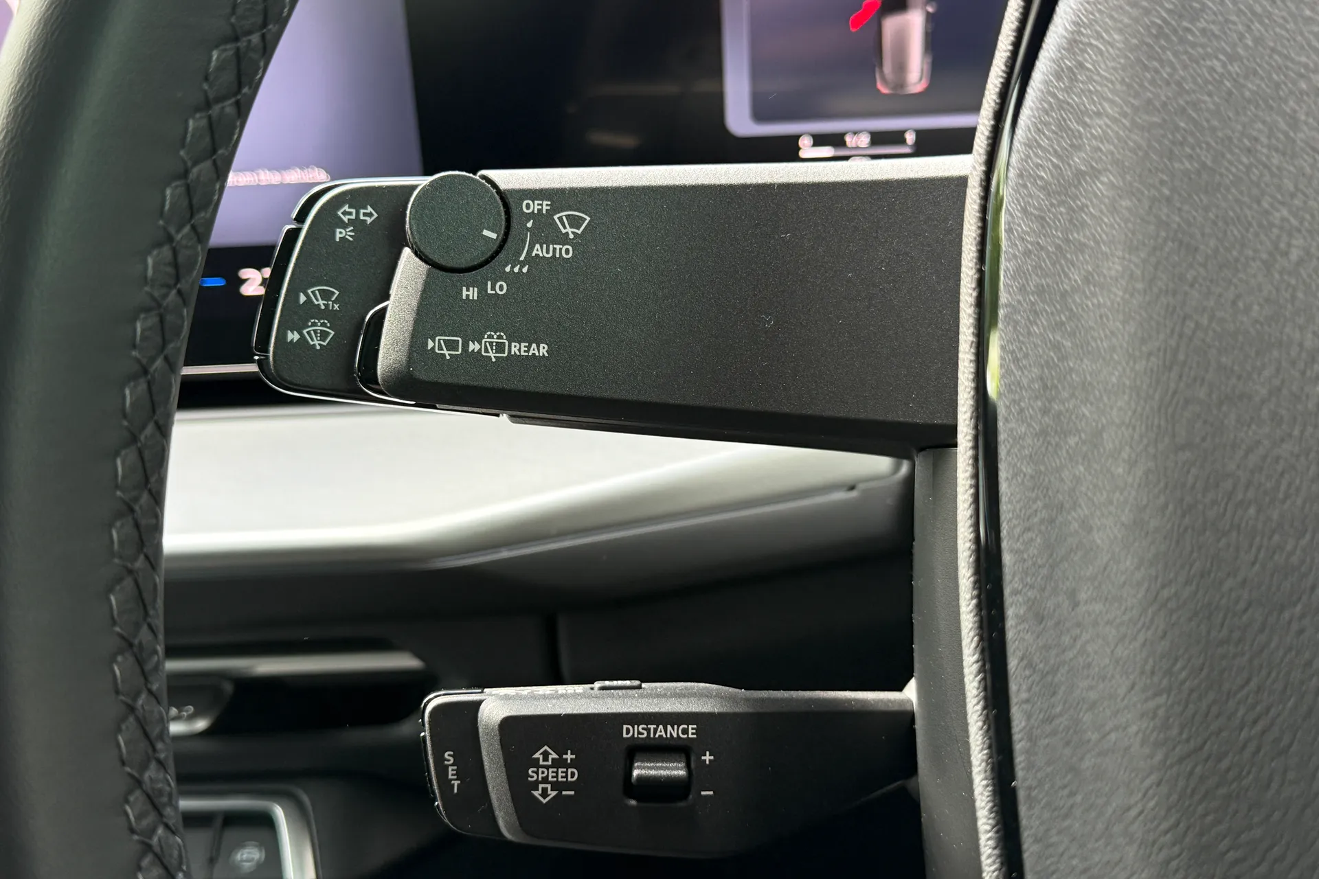 Audi Q3 thumbnail image number 15