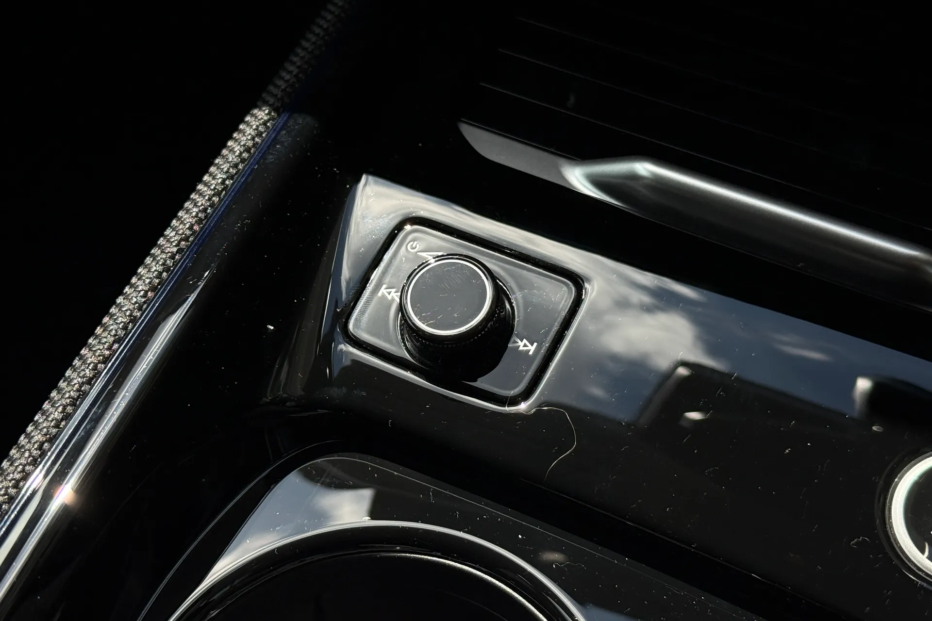 Audi Q3 thumbnail image number 19