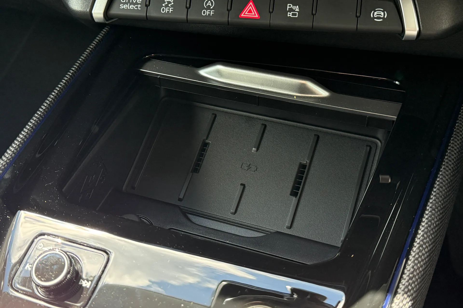 Audi Q3 thumbnail image number 8