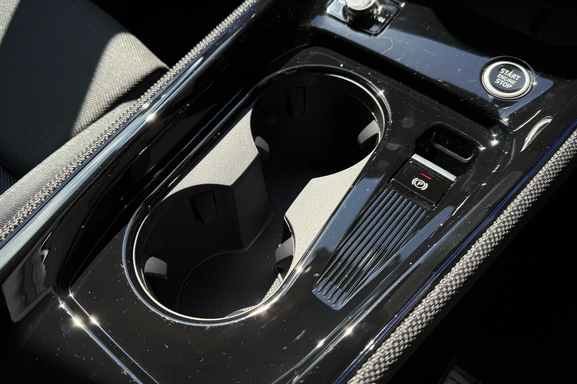 Audi Q3 thumbnail image number 53