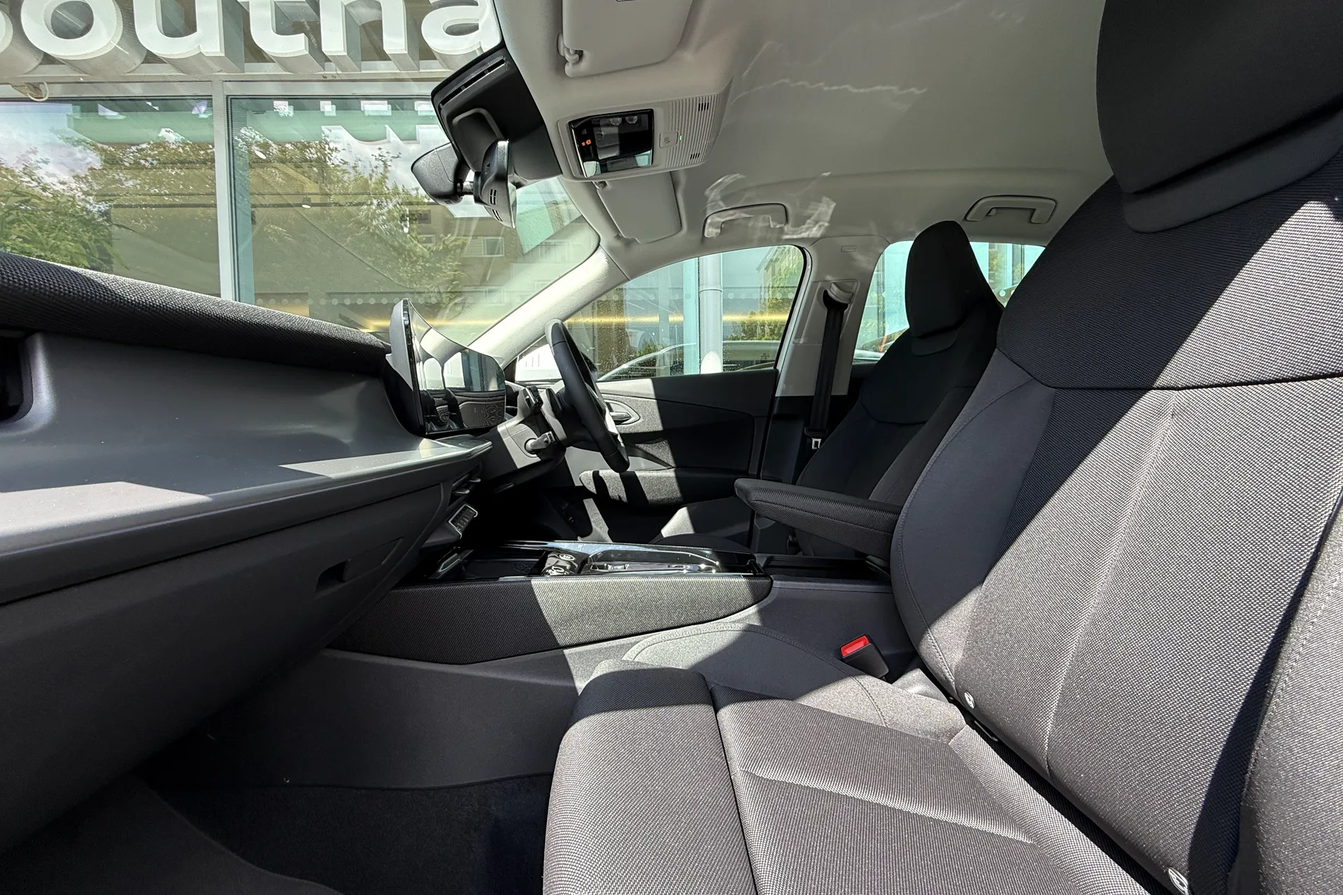 Audi Q3 thumbnail image number 46
