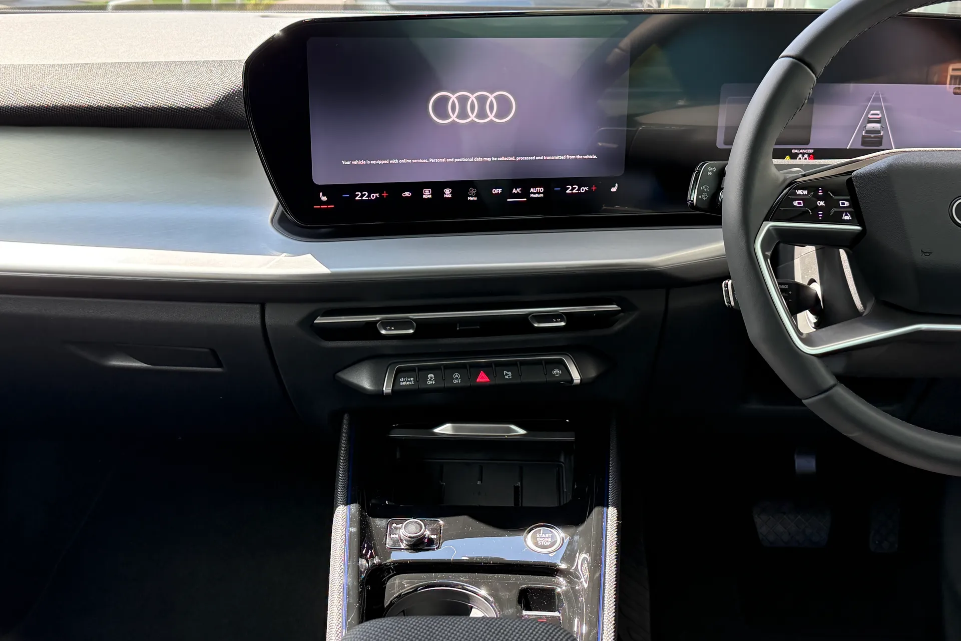 Audi Q3 thumbnail image number 33