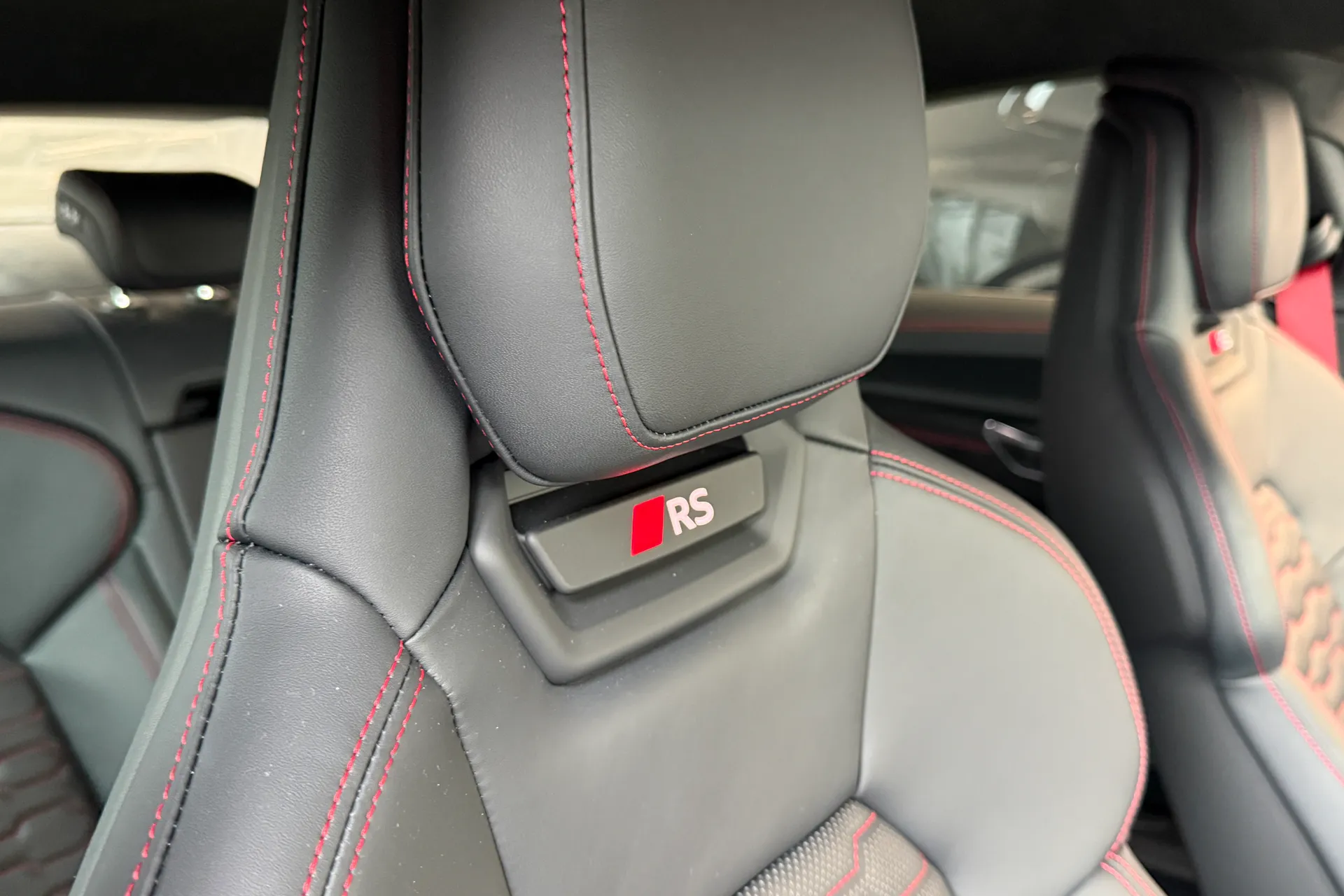Audi RS e-tron GT thumbnail image number 46