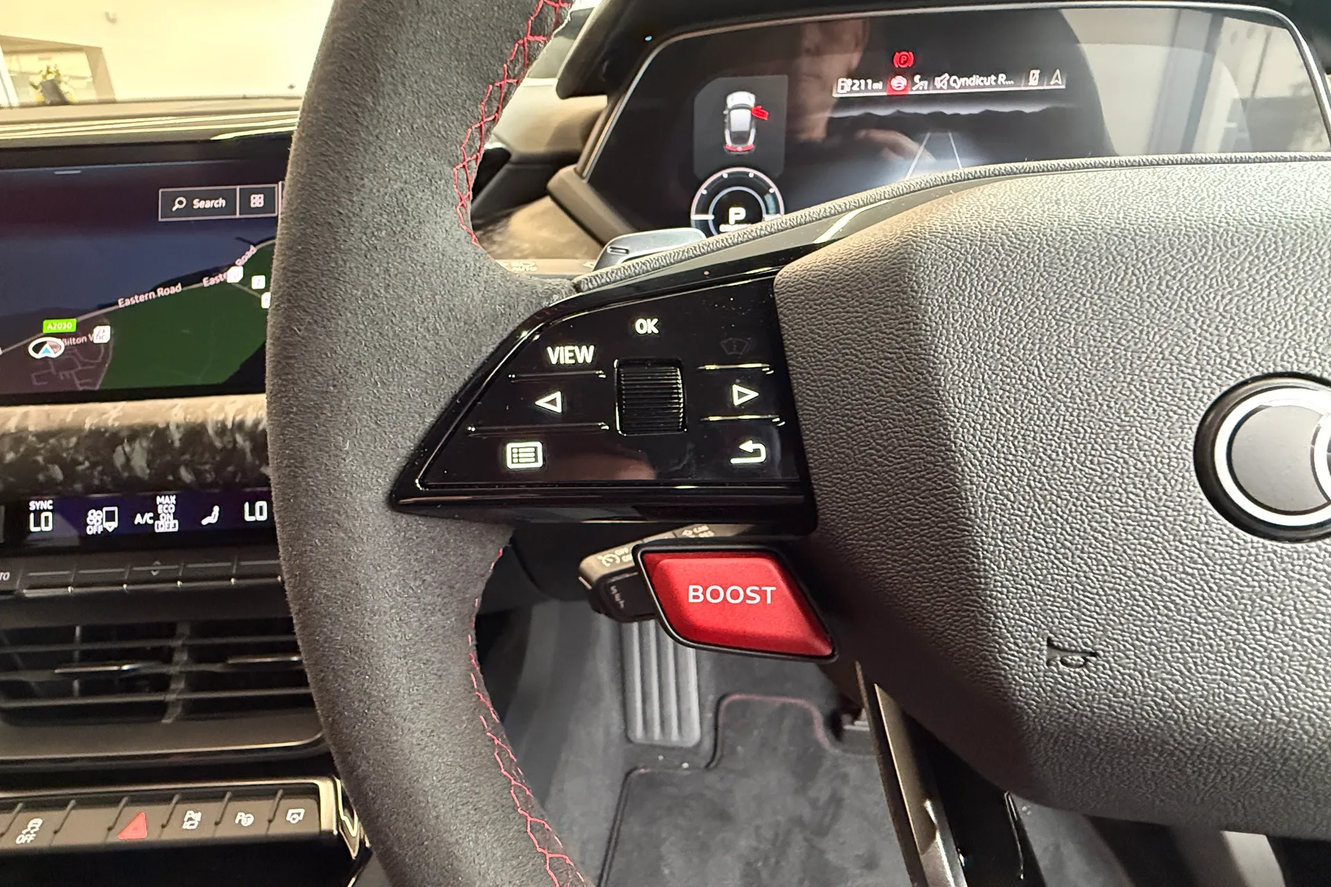 Audi RS e-tron GT thumbnail image number 44