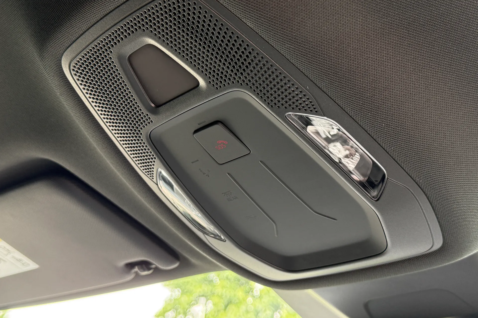 Audi Q6 thumbnail image number 42