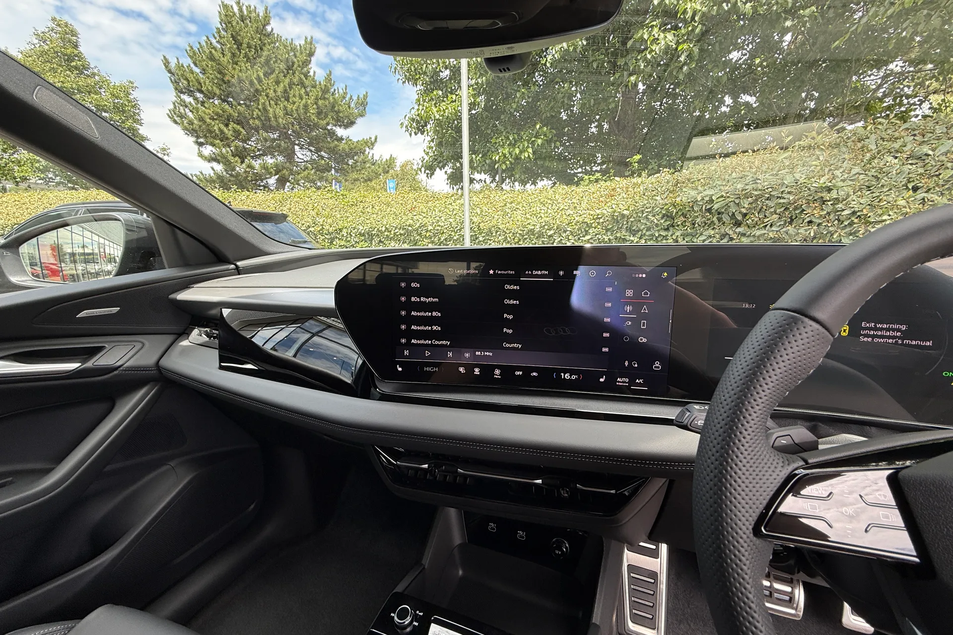 Audi Q6 thumbnail image number 46