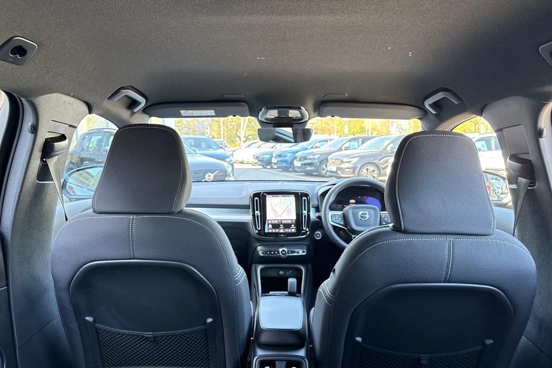 Volvo XC40 thumbnail image number 22