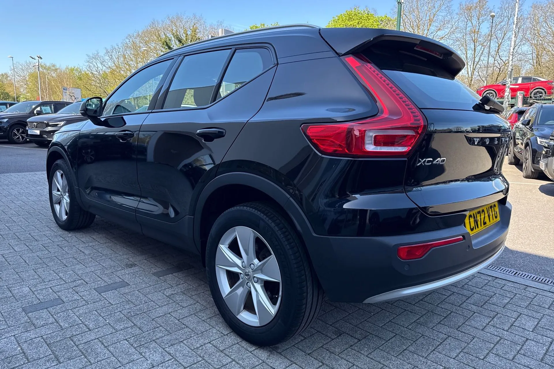 Volvo XC40 thumbnail image number 10