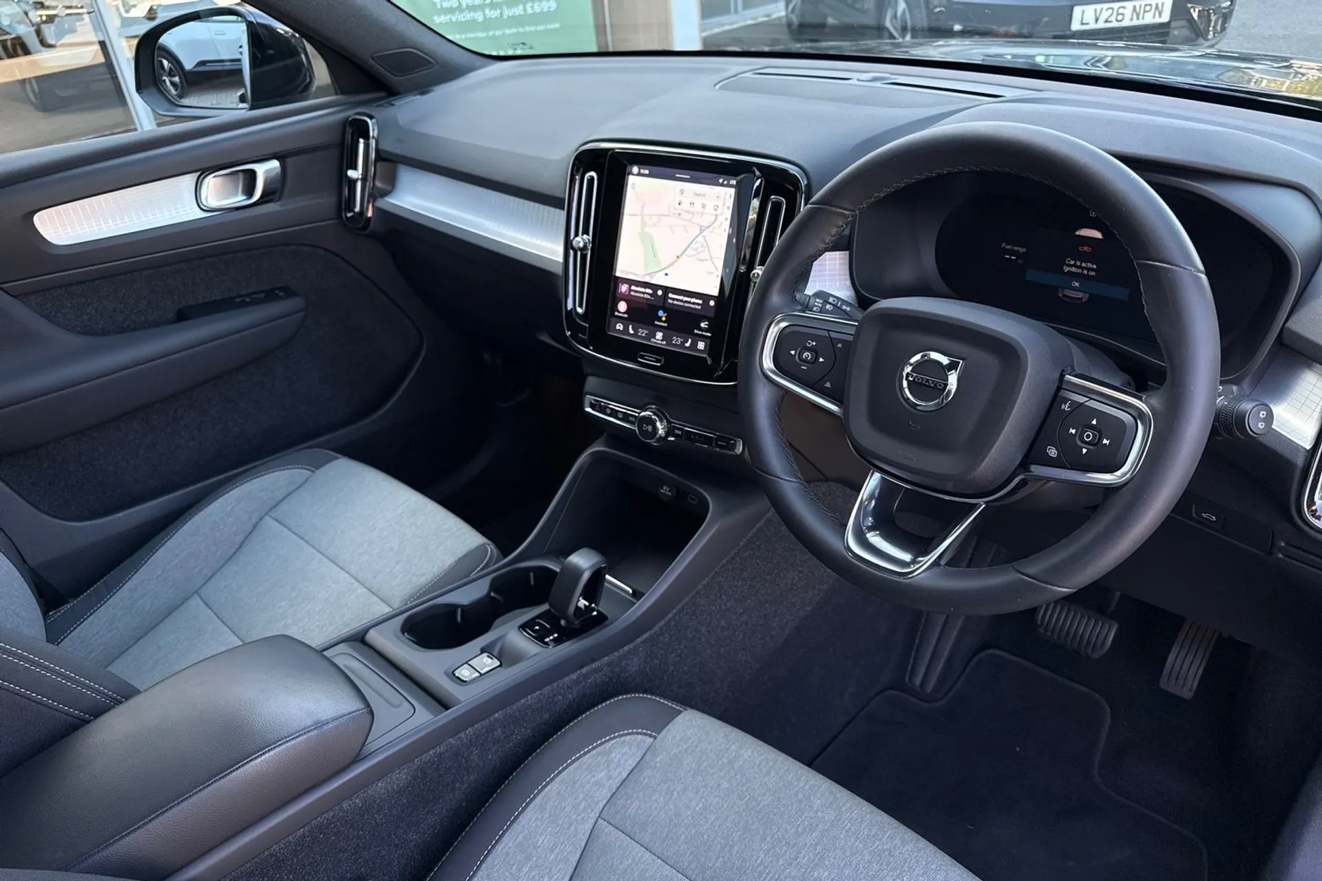 Volvo XC40 thumbnail image number 6