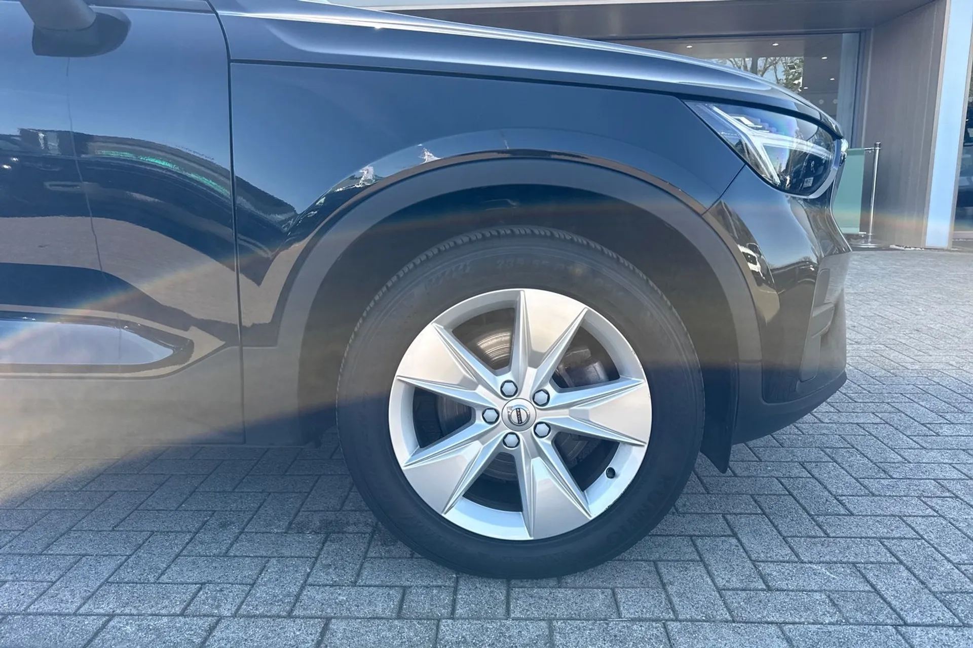 Volvo XC40 thumbnail image number 14