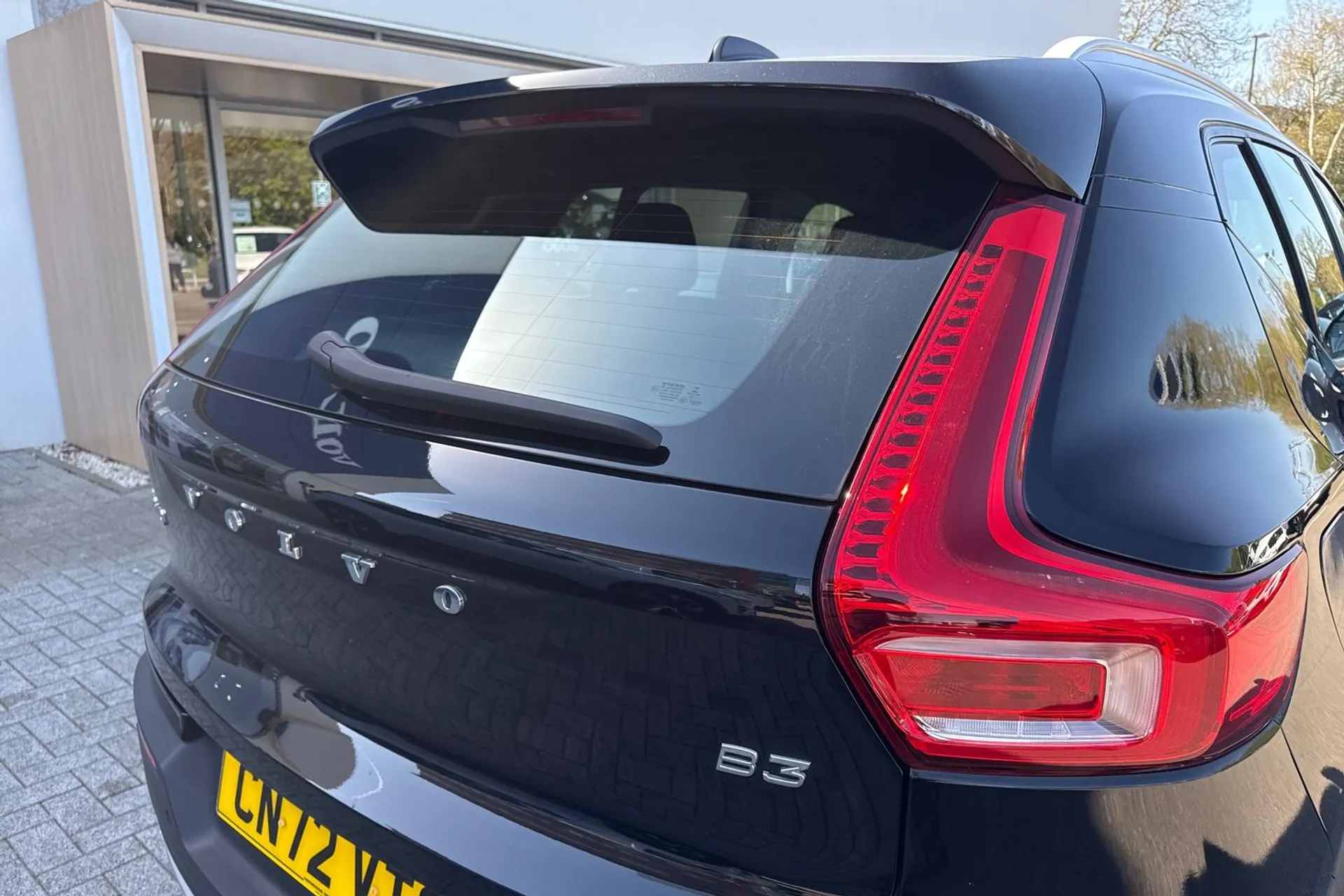 Volvo XC40 thumbnail image number 16