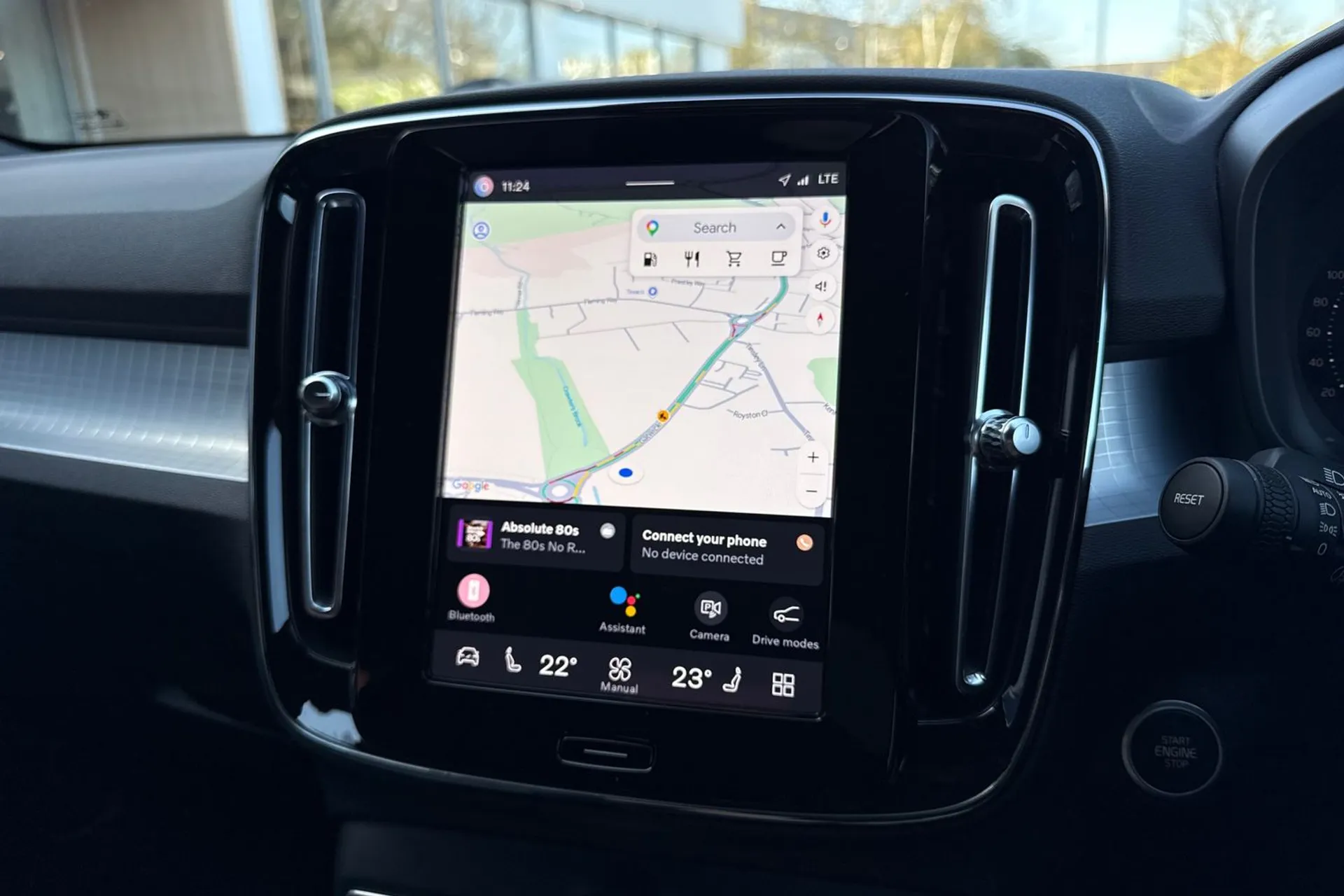 Volvo XC40 thumbnail image number 5