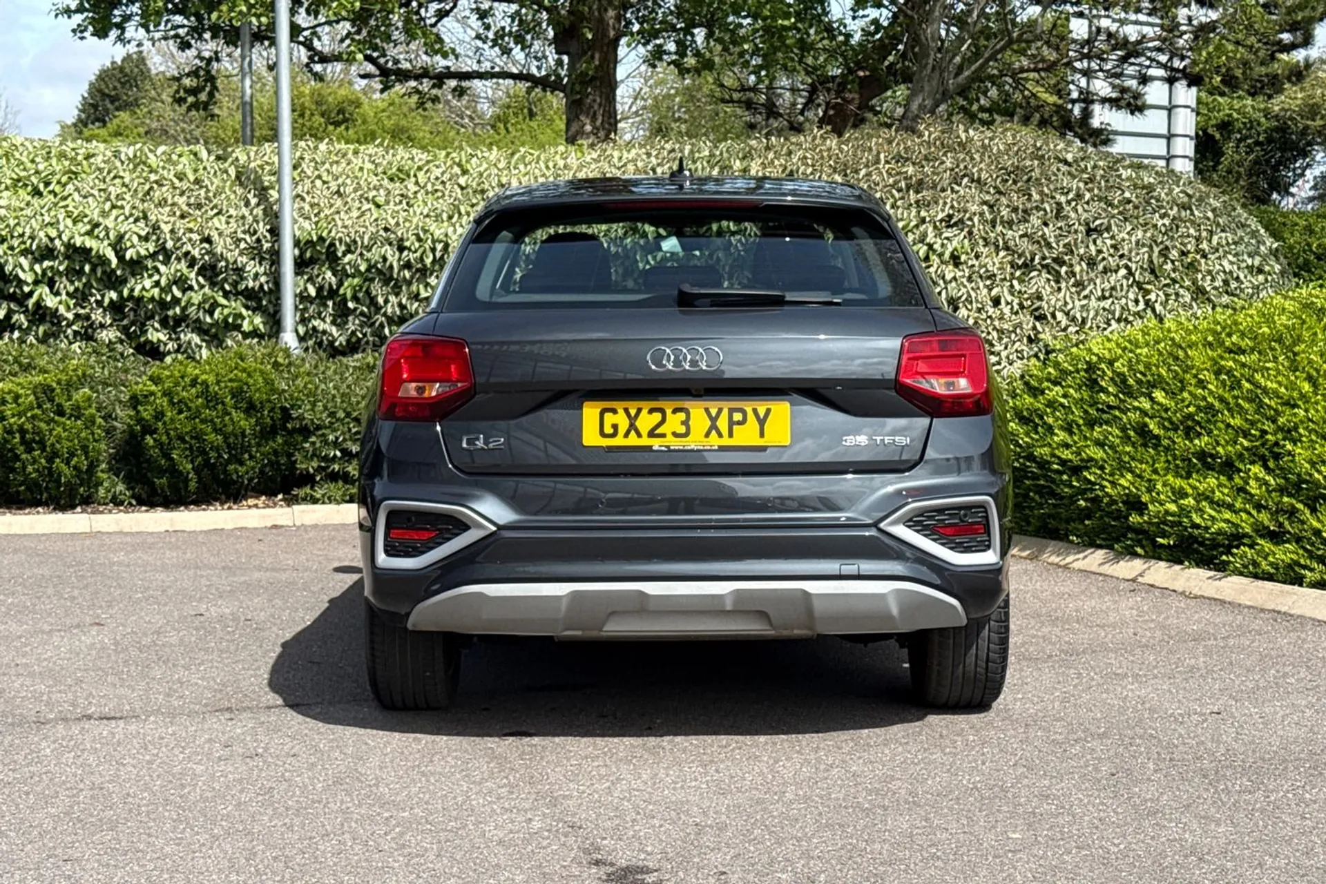 Audi Q2 thumbnail image number 10
