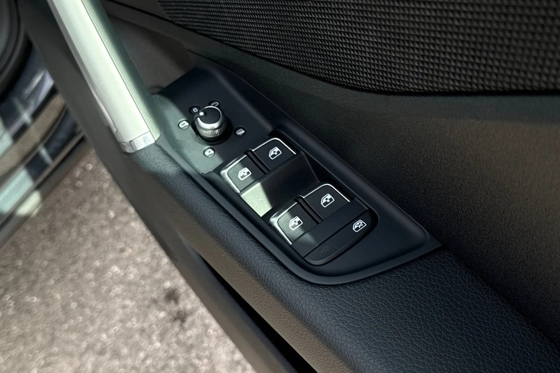 Audi Q2 thumbnail image number 53