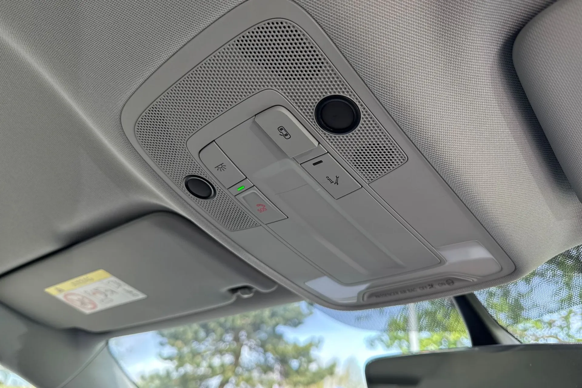 Audi Q2 thumbnail image number 35