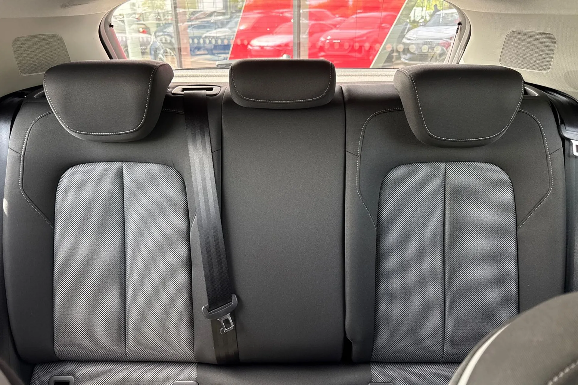 Audi Q2 thumbnail image number 46