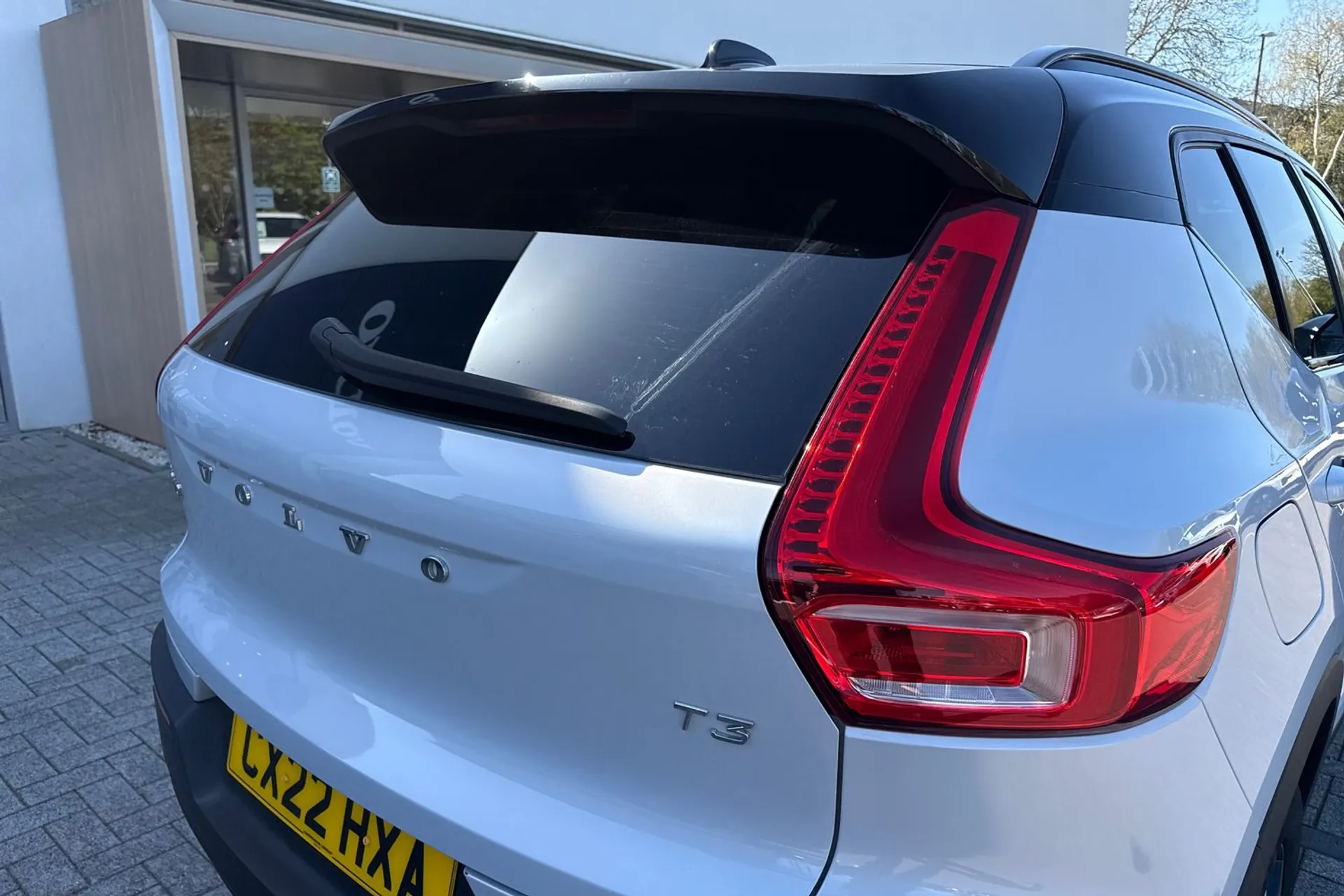 Volvo XC40 thumbnail image number 16