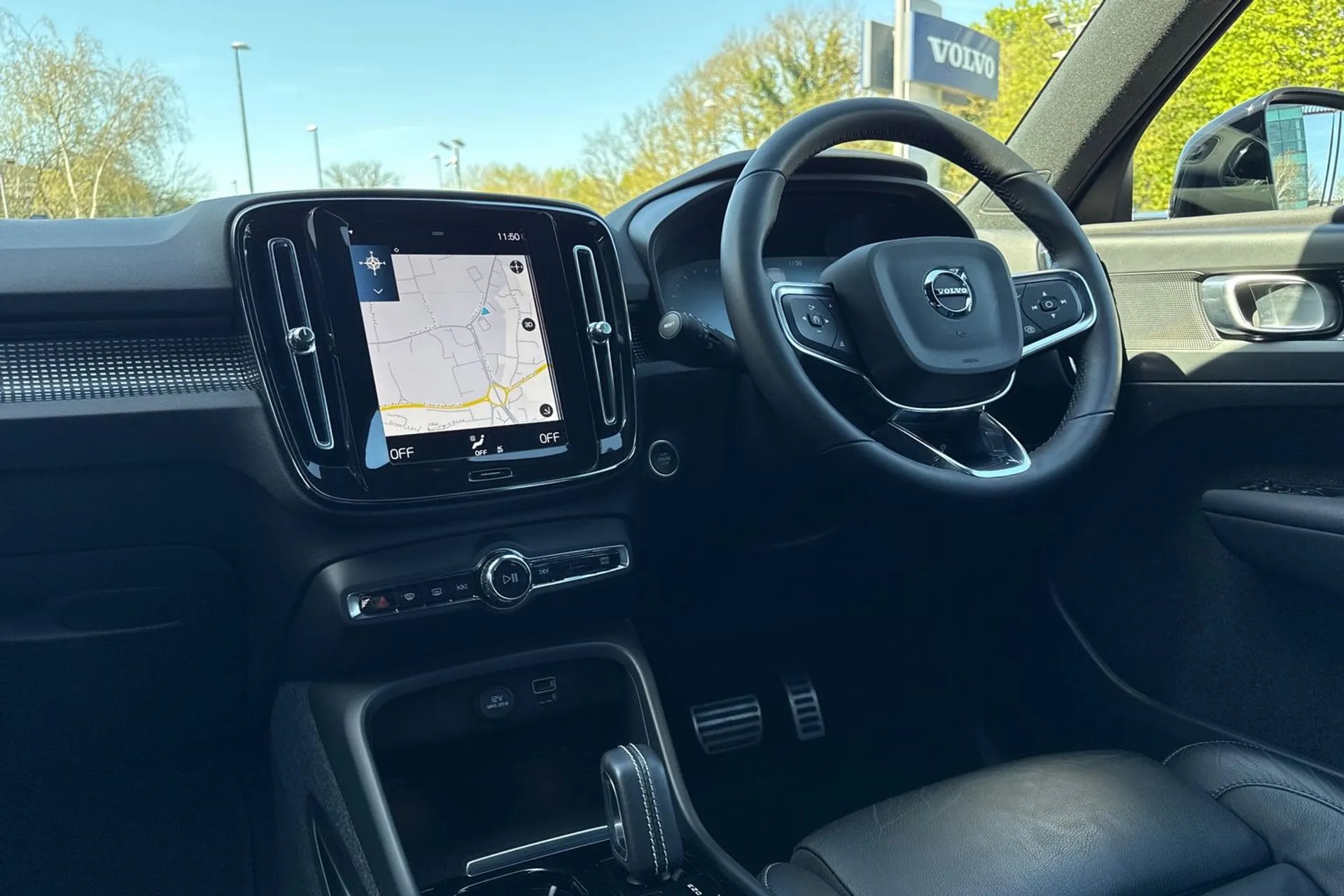 Volvo XC40 thumbnail image number 35