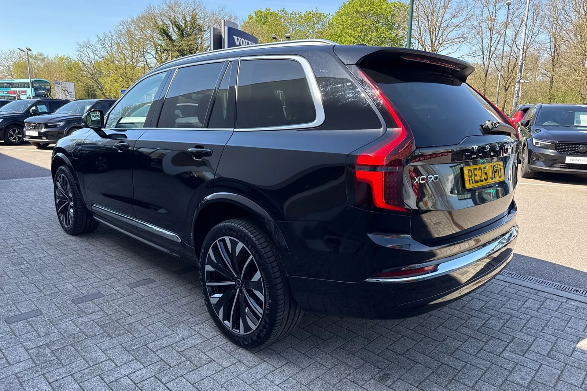 Volvo XC90 thumbnail image number 11