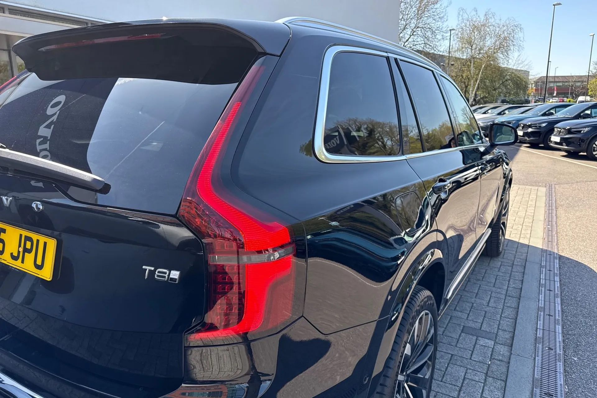 Volvo XC90 thumbnail image number 16