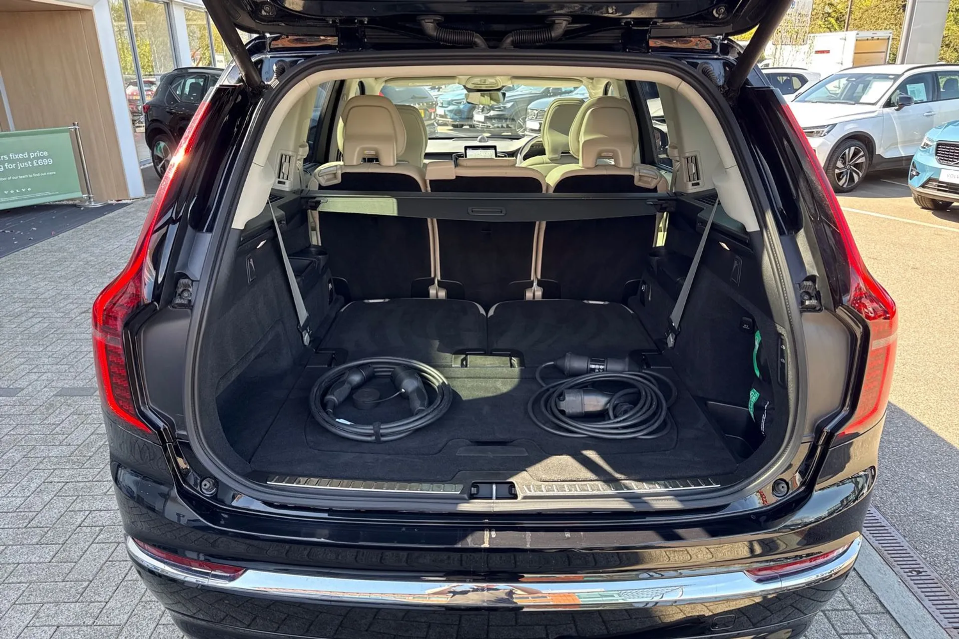 Volvo XC90 thumbnail image number 21