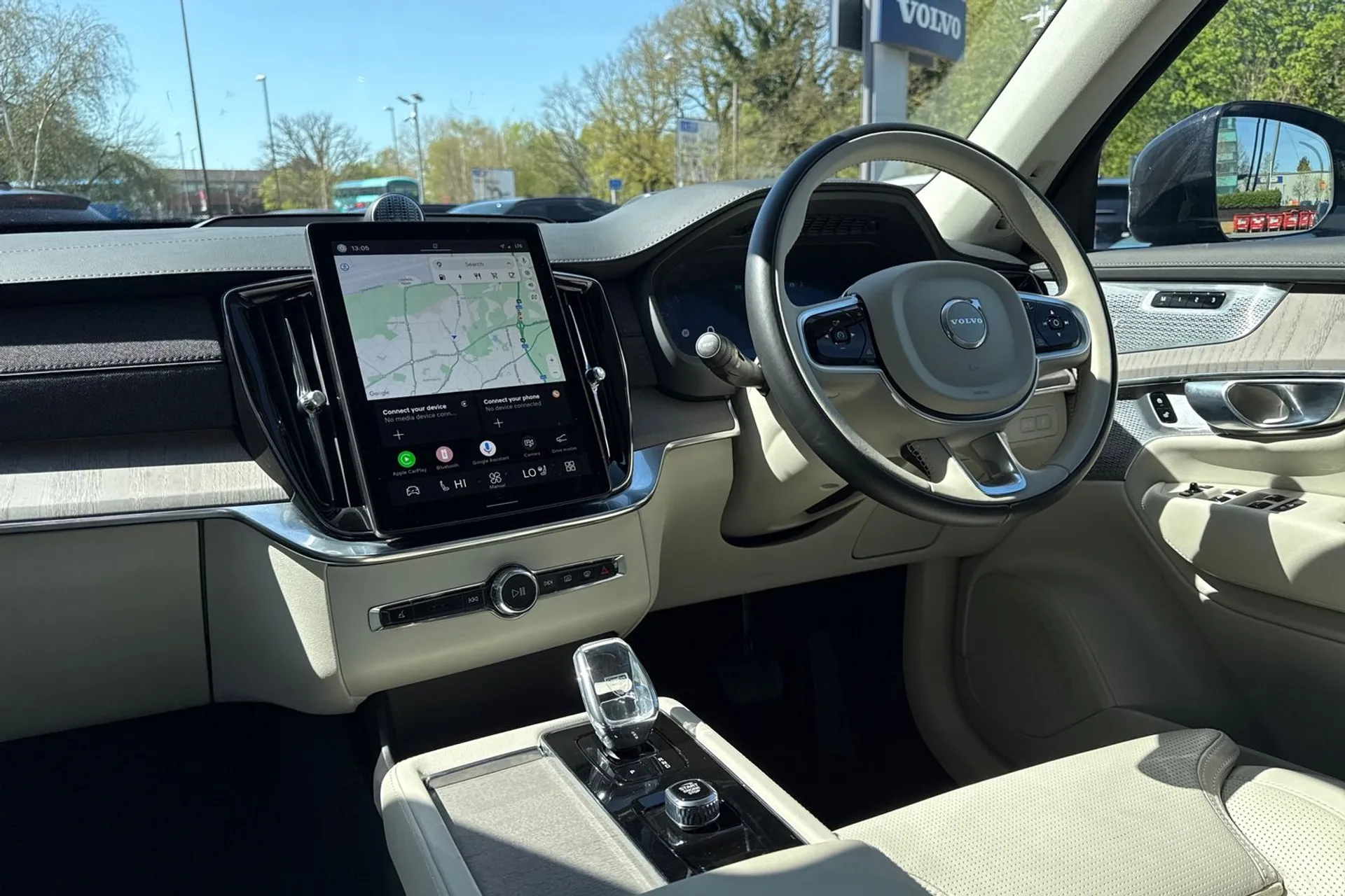 Volvo XC90 thumbnail image number 37