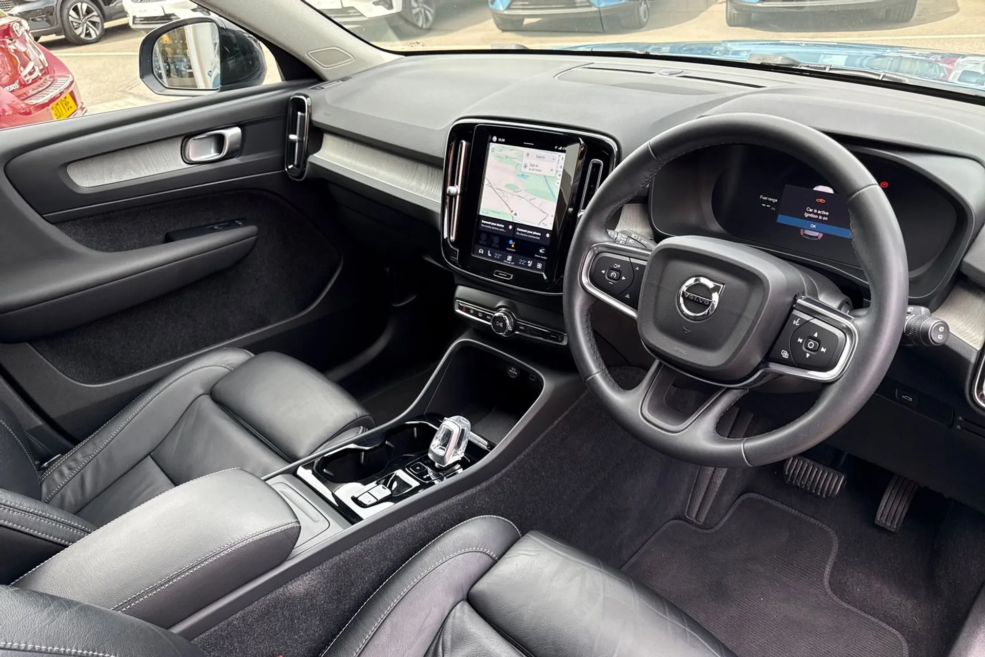 Volvo XC40 thumbnail image number 6