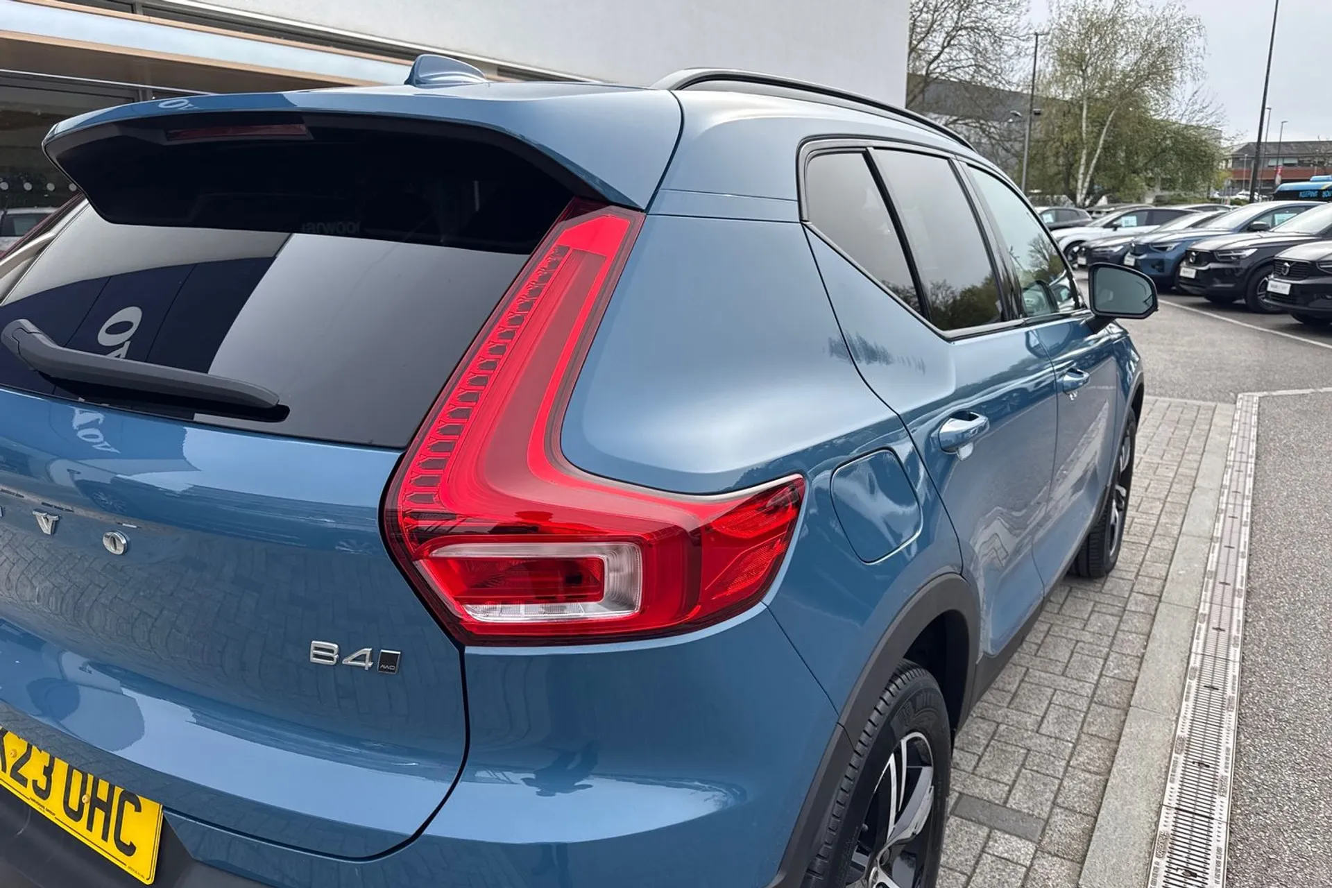 Volvo XC40 thumbnail image number 15