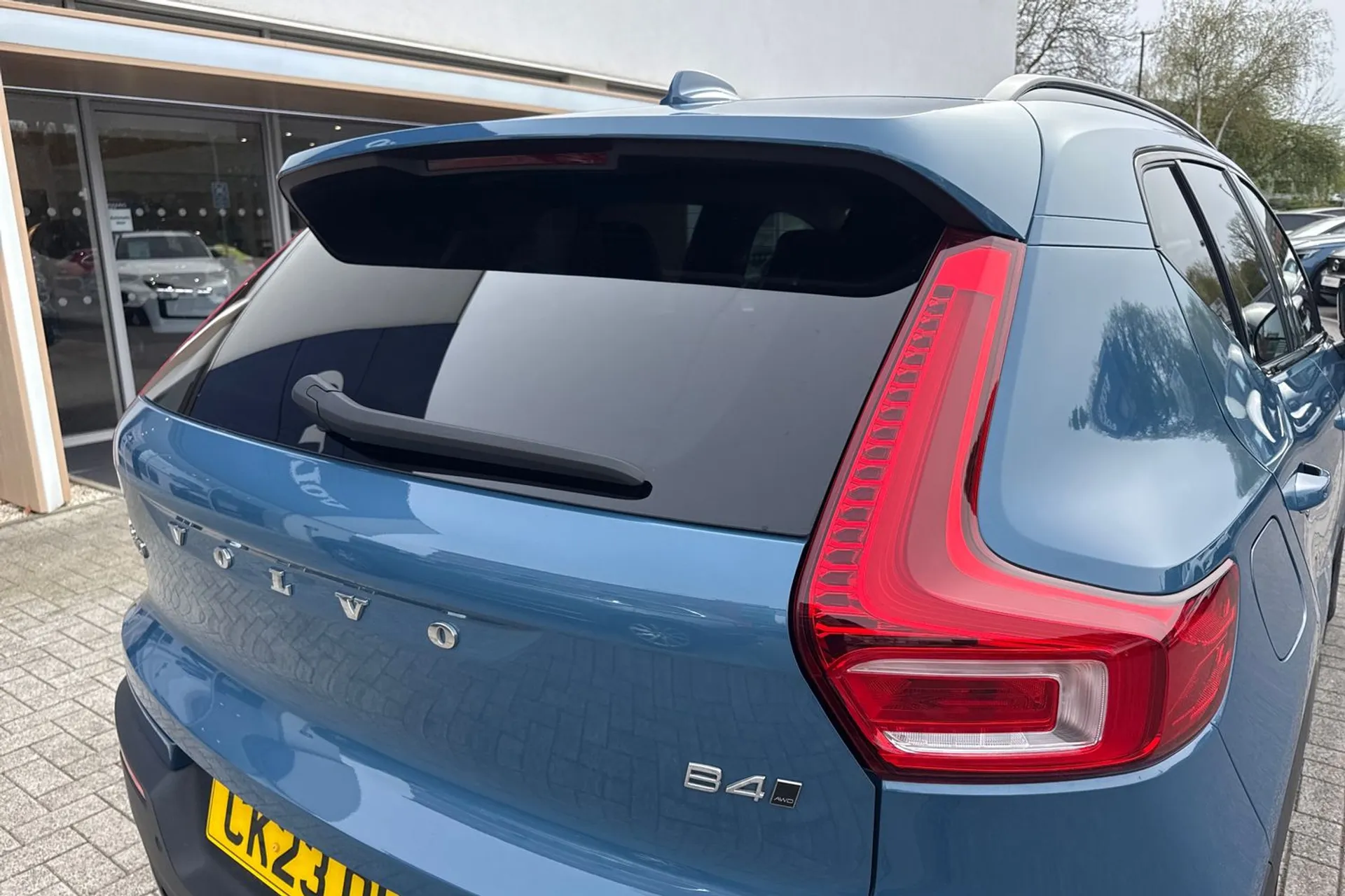 Volvo XC40 thumbnail image number 16