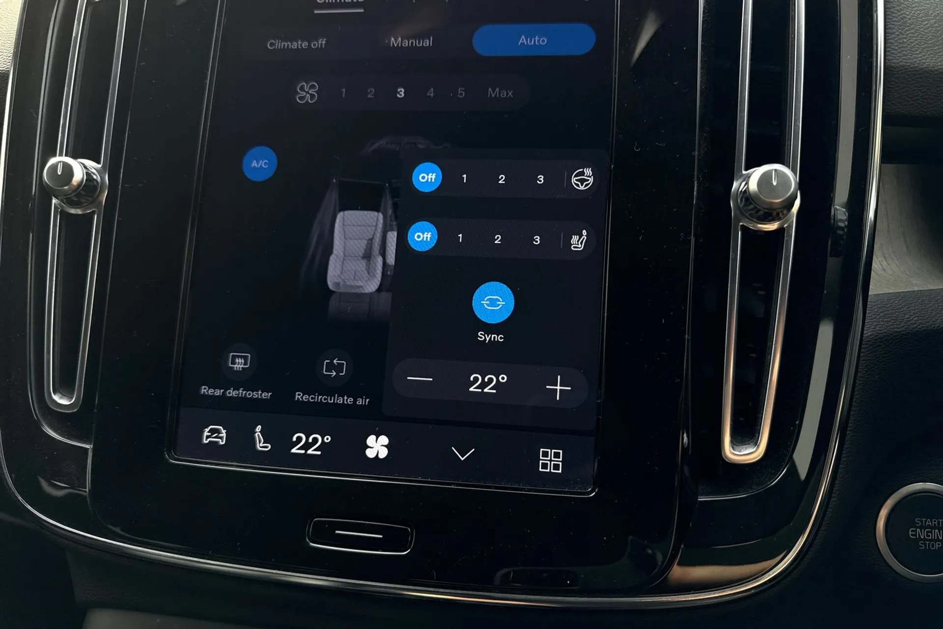 Volvo XC40 thumbnail image number 39