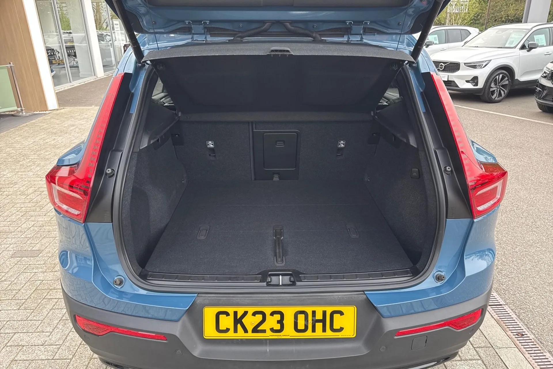 Volvo XC40 thumbnail image number 20