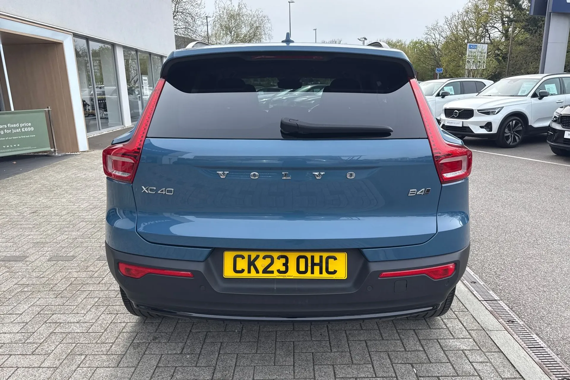 Volvo XC40 thumbnail image number 9