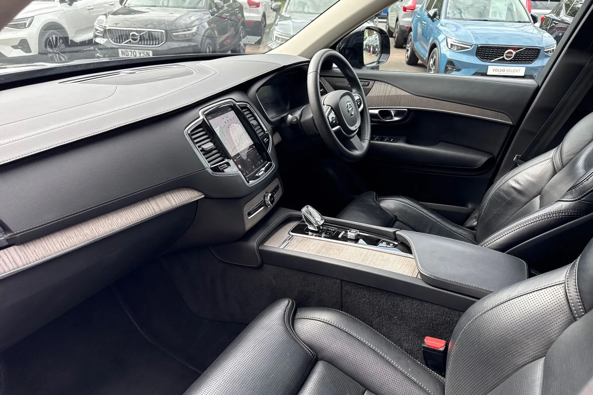 Volvo XC90 thumbnail image number 29
