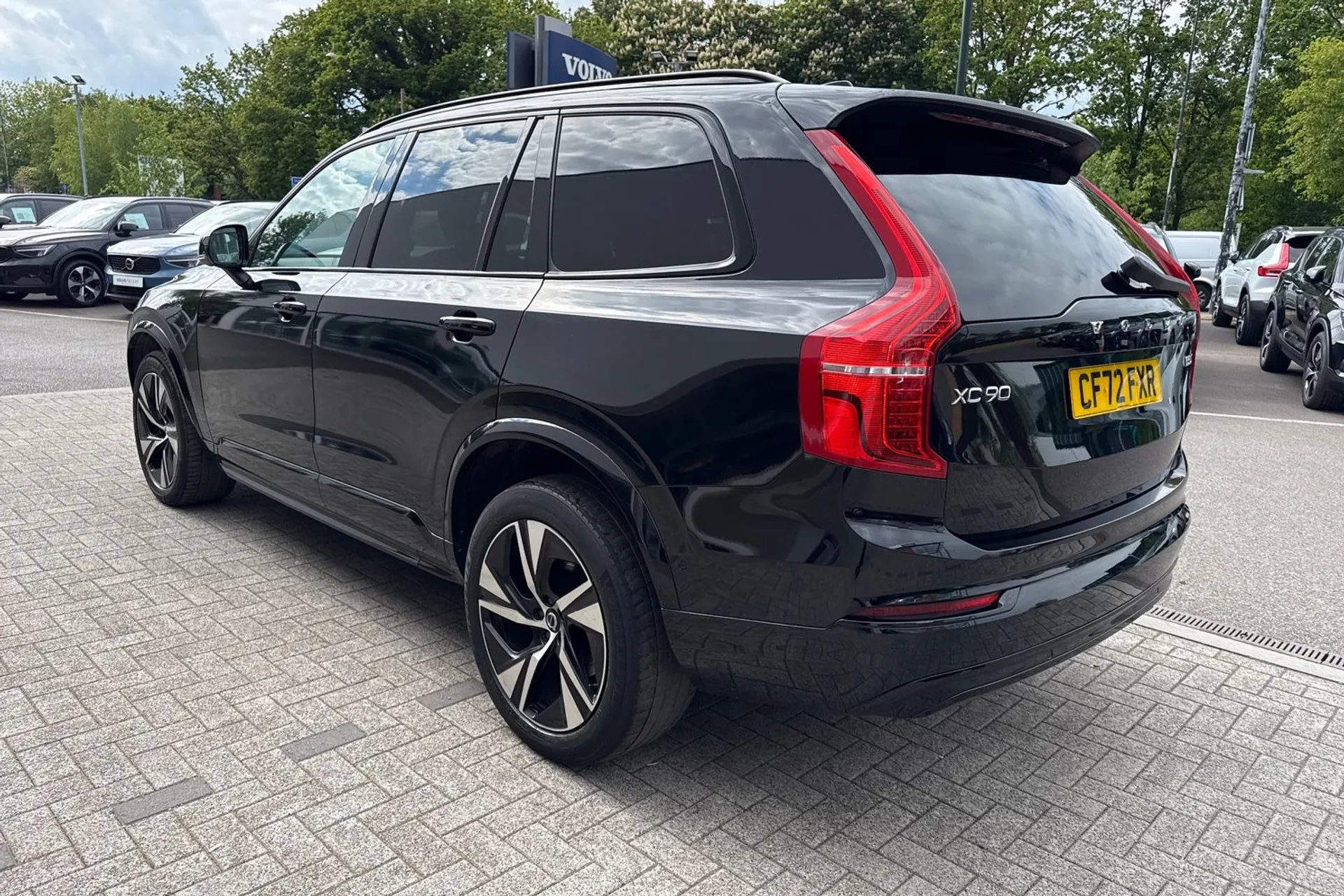 Volvo XC90 thumbnail image number 12