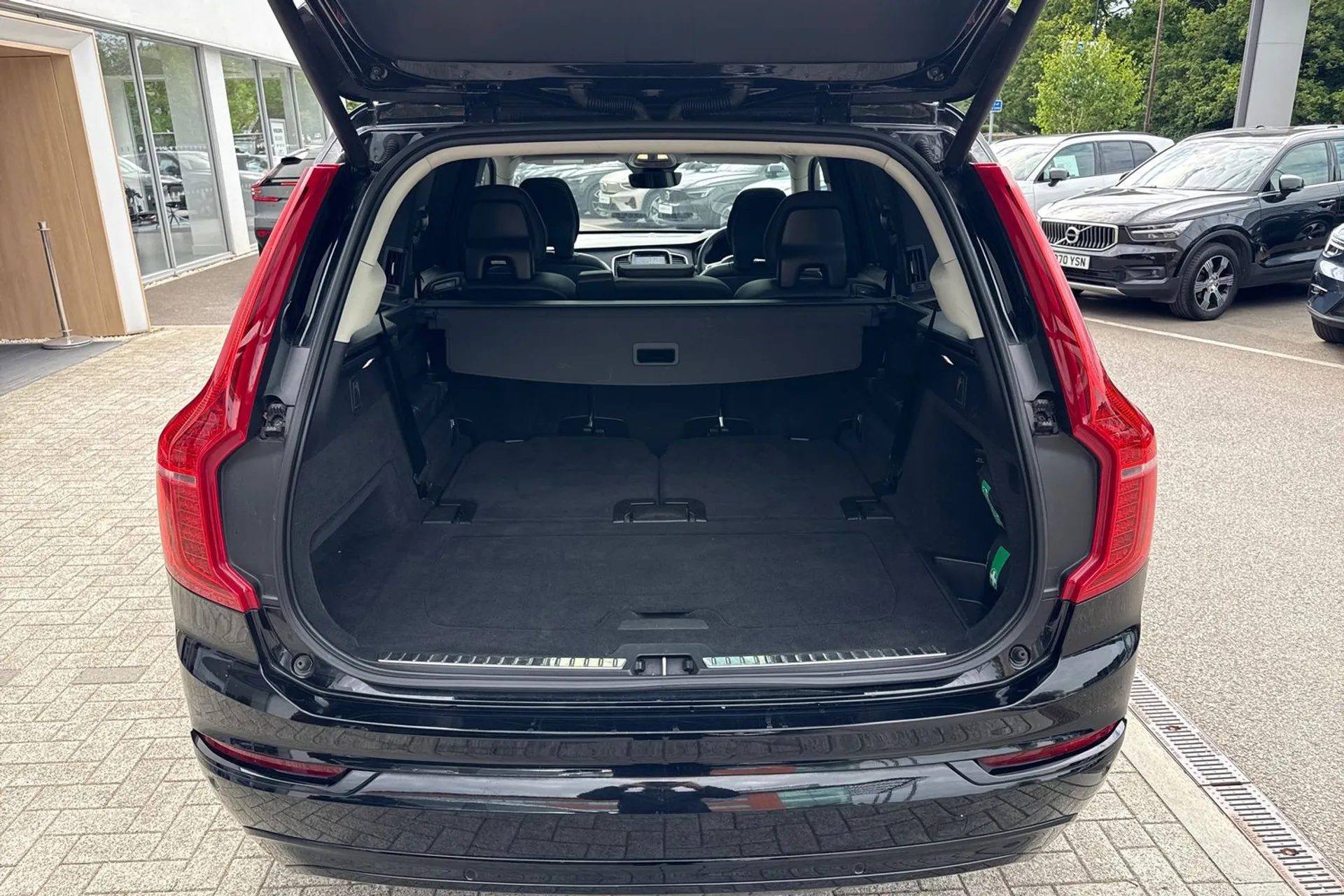 Volvo XC90 thumbnail image number 22