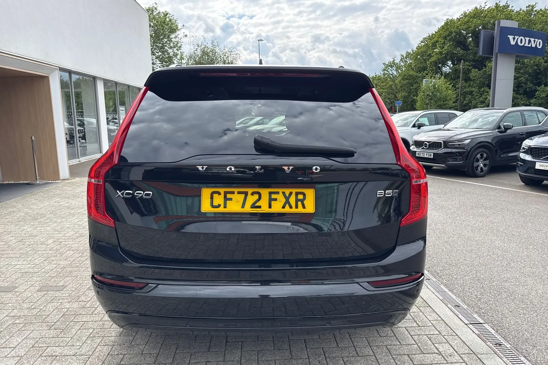 Volvo XC90 thumbnail image number 11