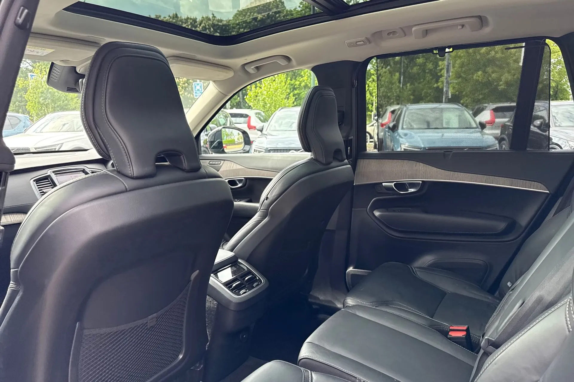 Volvo XC90 thumbnail image number 33